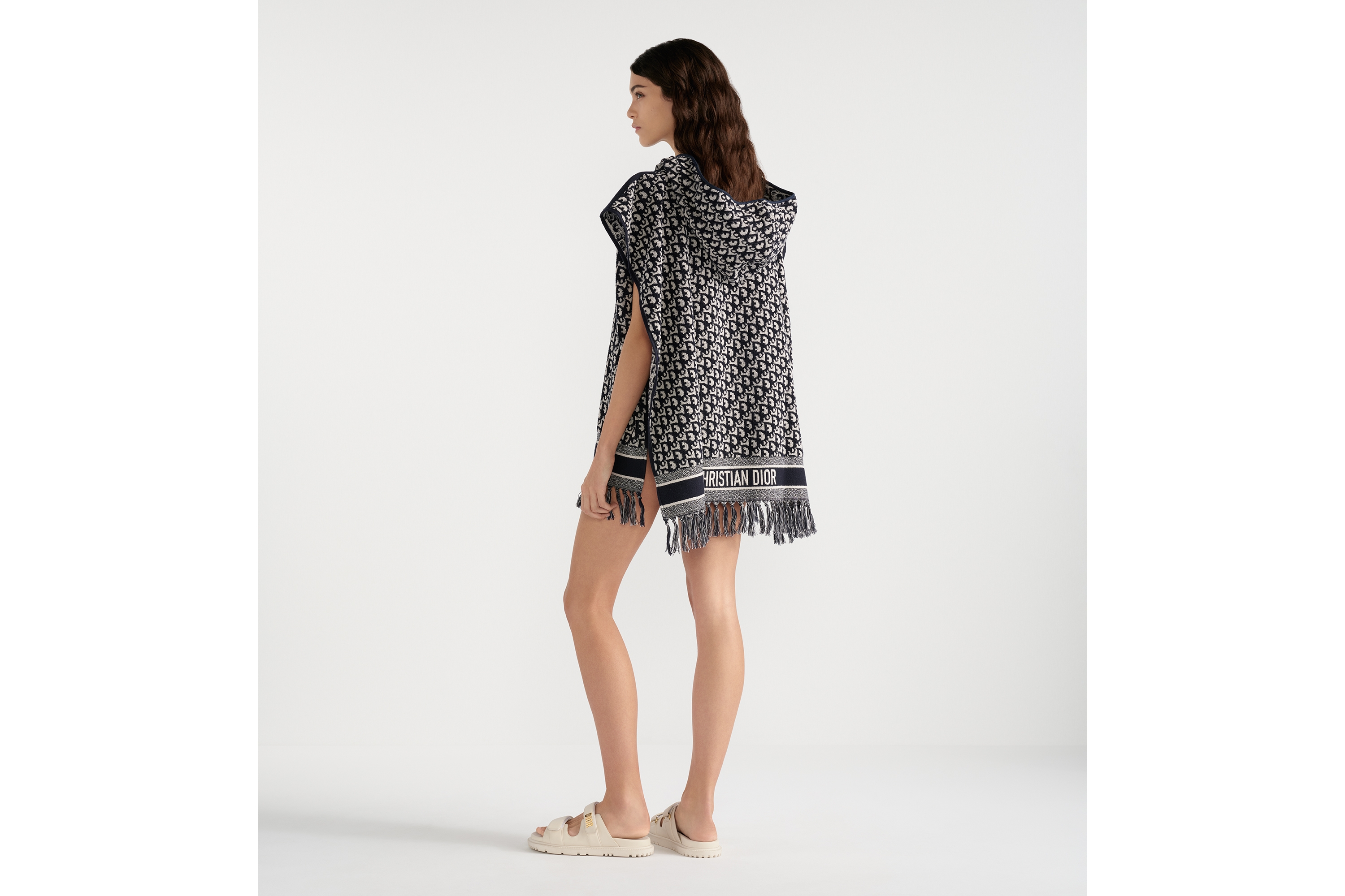 look_image_alt_prefix Dior 印花连帽斗篷 海军蓝色棉质面料 Oblique 印花 E03