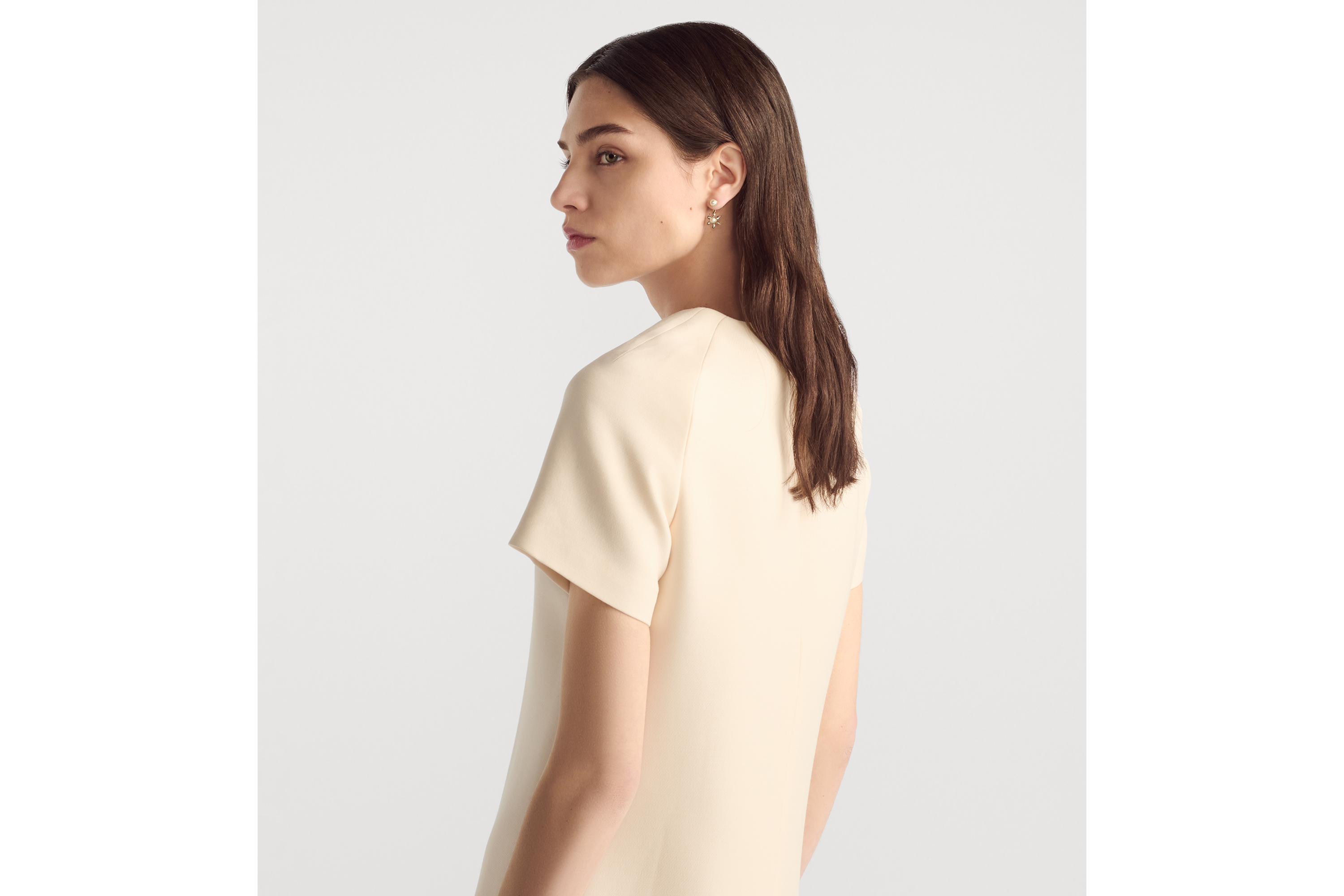 look_image_alt_prefix 直筒连衣裙 白色绵羊毛混纺面料 E06