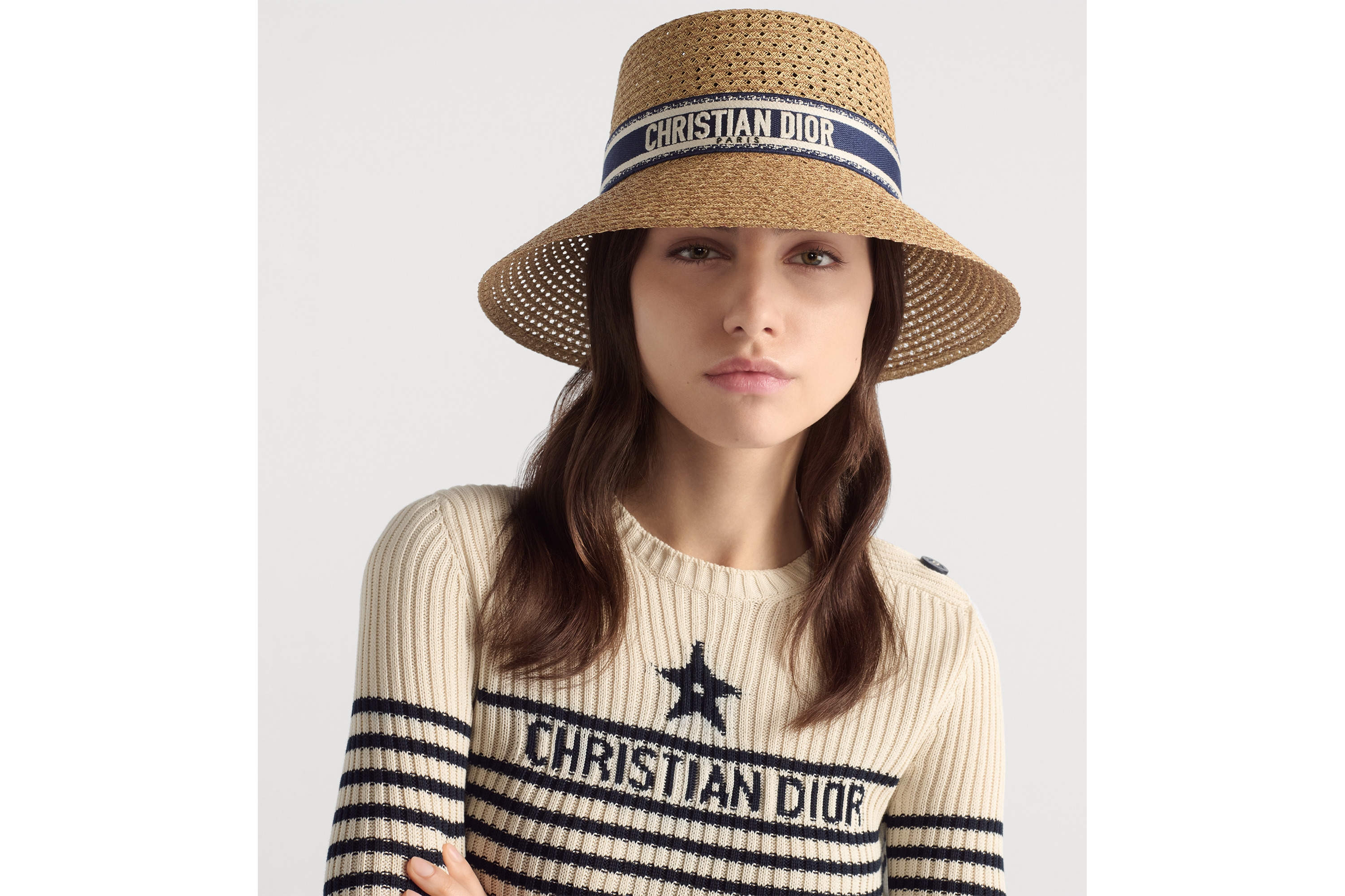 look_image_alt_prefix D-Bobby 宽檐帽 纸编和蓝色与白色刺绣饰带 E07