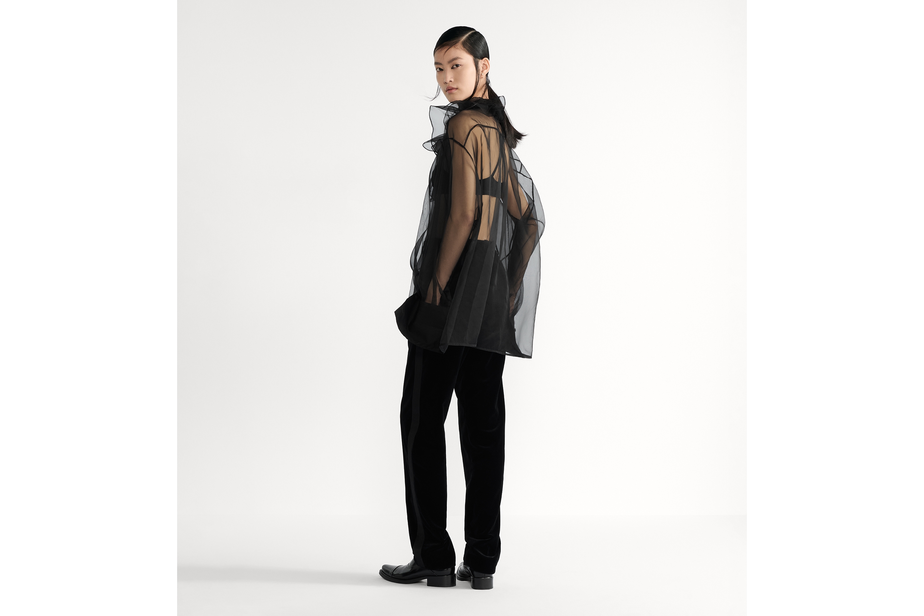 半透明衬衫 黑色桑蚕丝欧根纱效果面料搭配可拆卸褶边领 E03