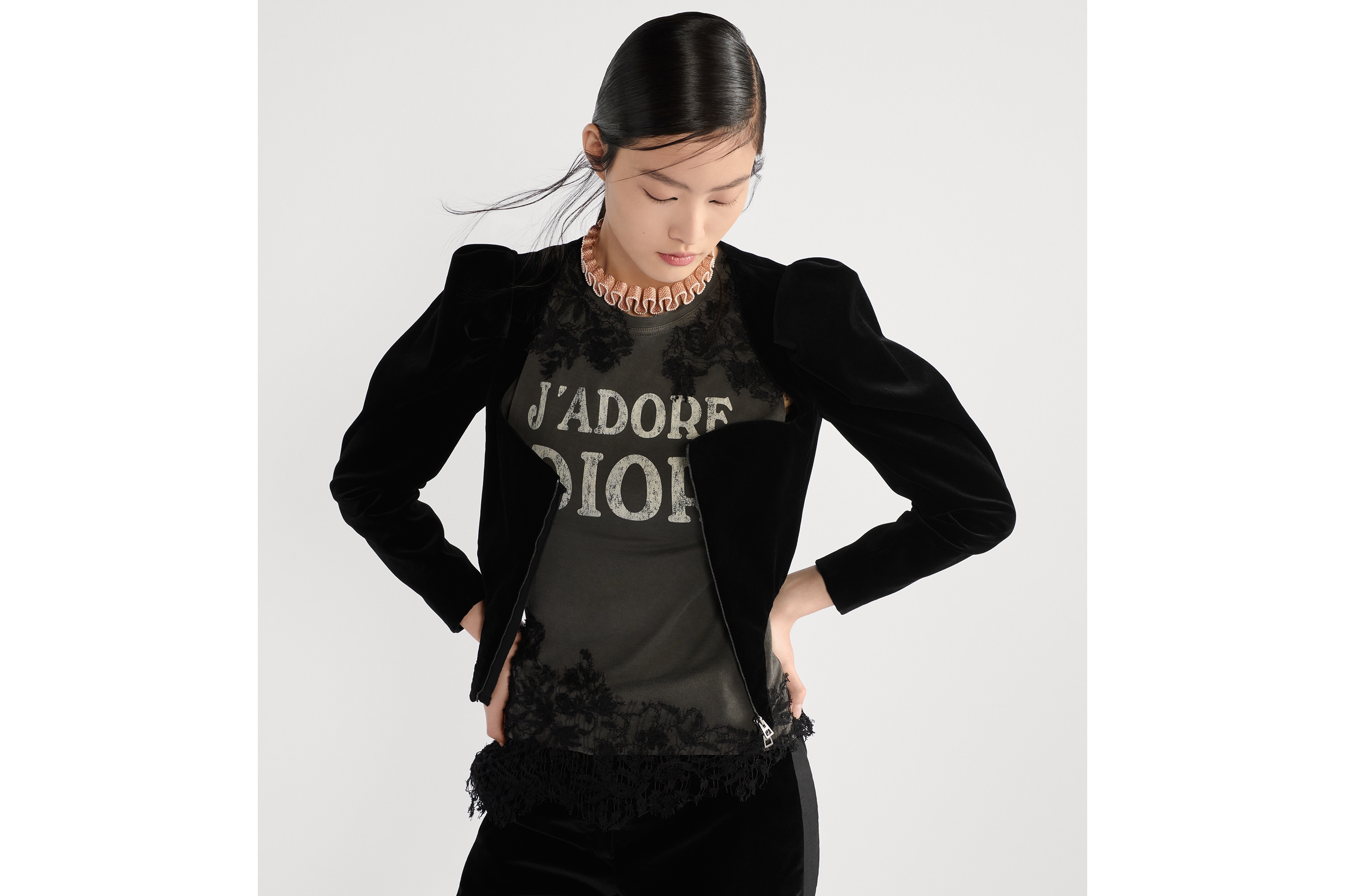 背心 灰色棉质平纹针织面料和黑色蕾丝 J'Adore Dior 字样 E04