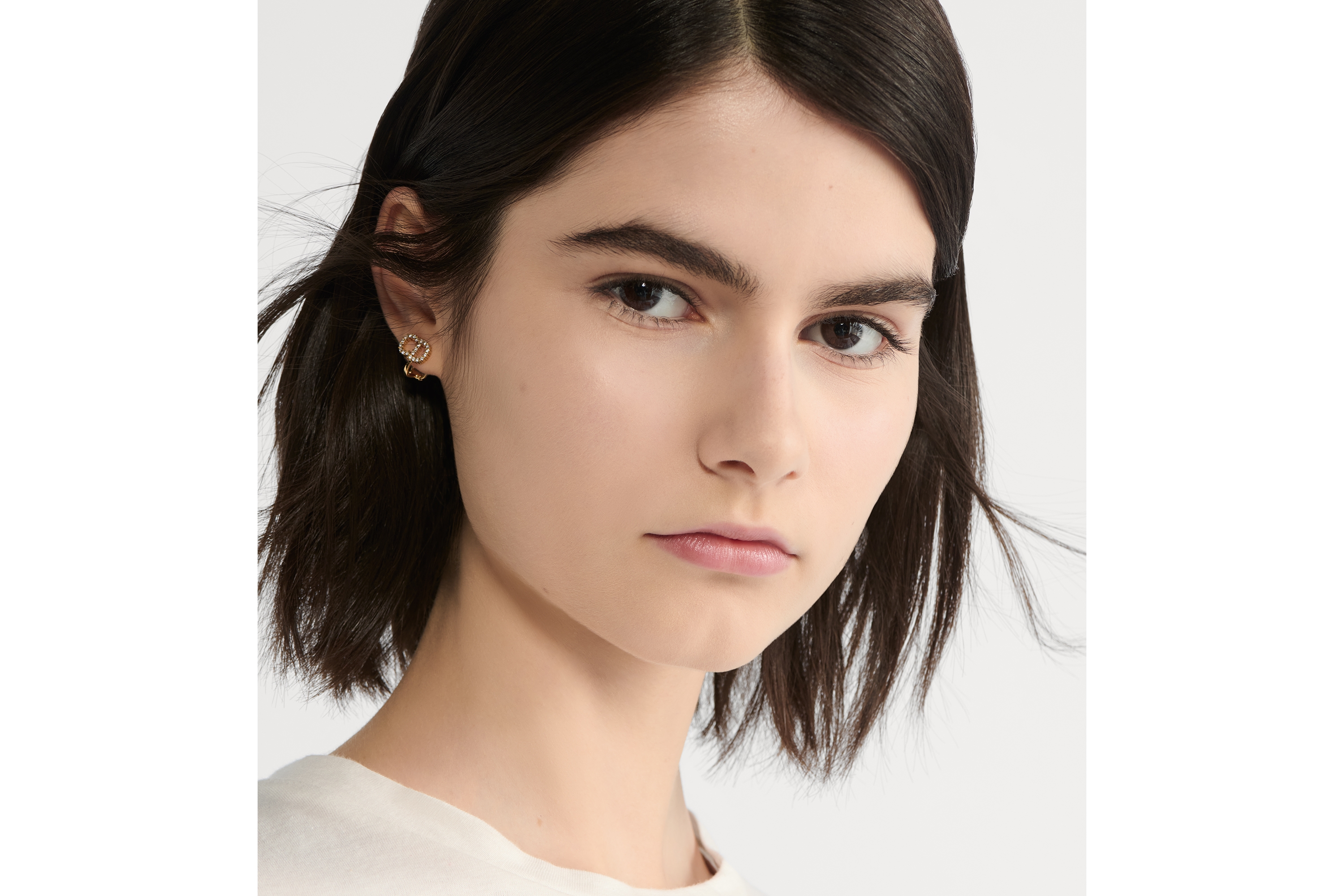 look_image_alt_prefix Clair D Lune 夹式耳环 金色饰面金属和白色仿水晶装饰 E08