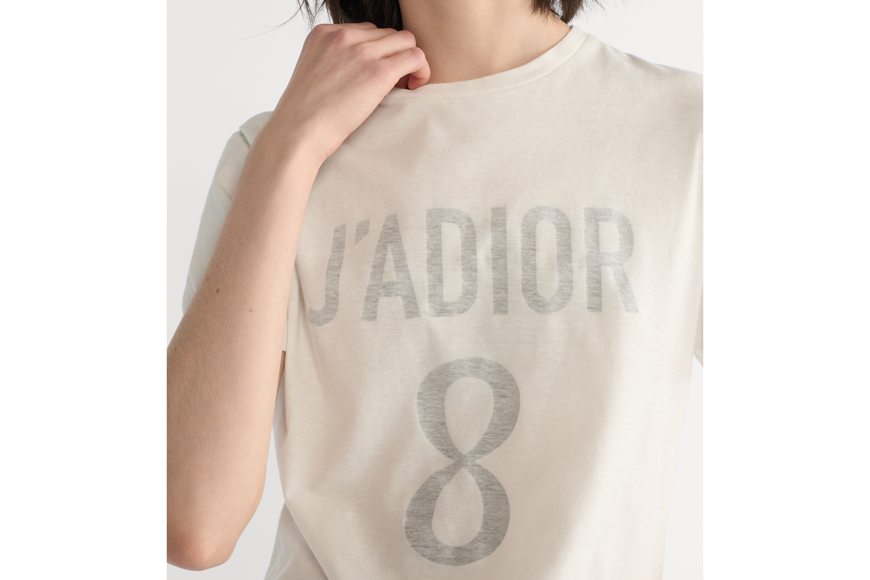 look_image_alt_prefix T 恤 白色棉质和亚麻混纺平纹针织面料 J'Adior 8 字样 E12