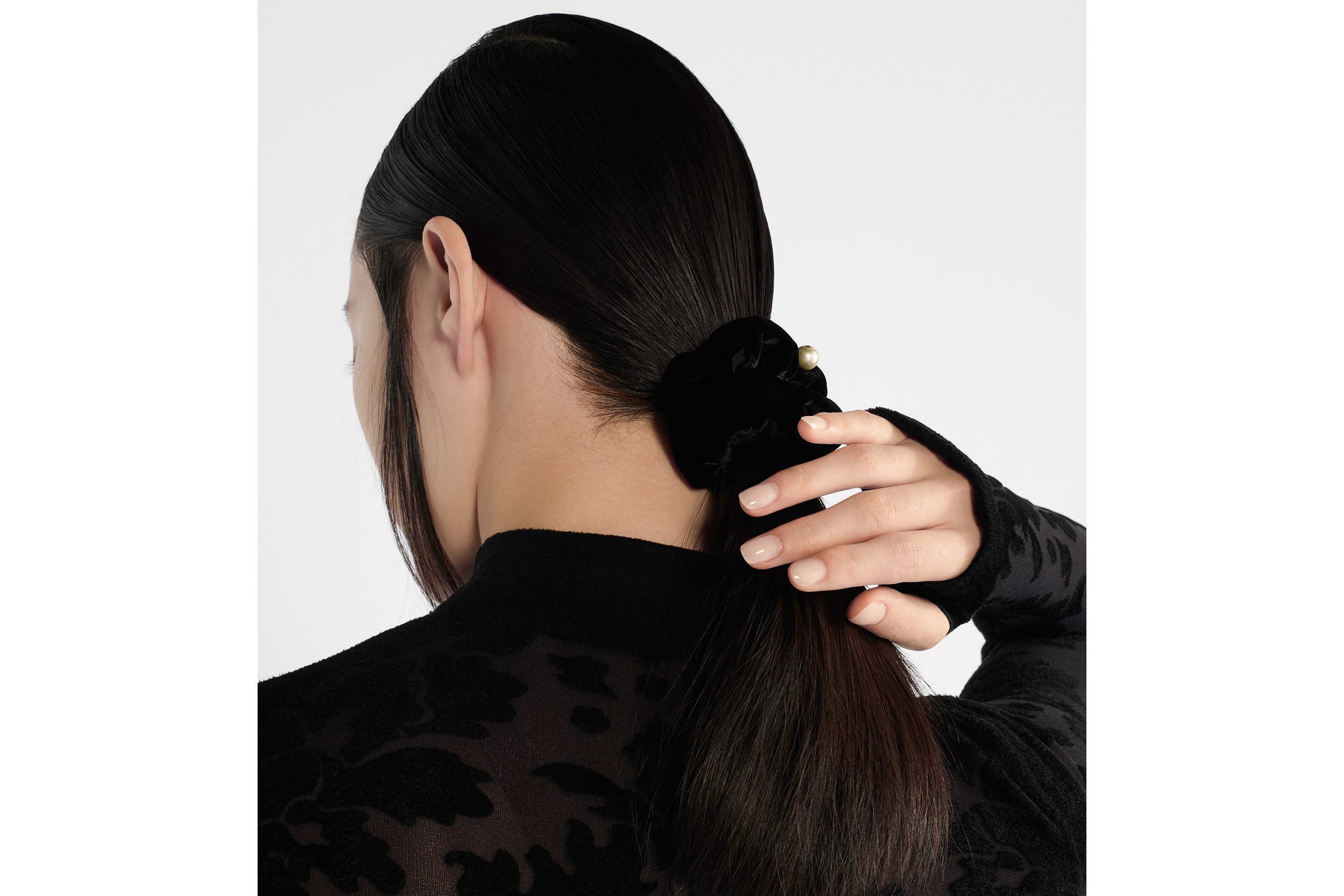 Dior Sweet 发绳 黑色天鹅绒 E09