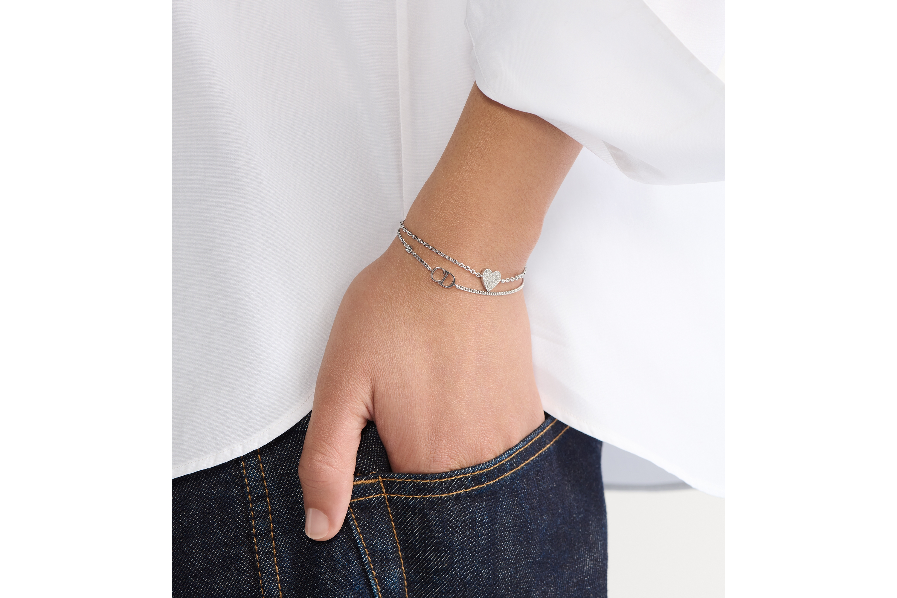 Clair D Lune 手链 银色饰面金属和白色晶体装饰 E10