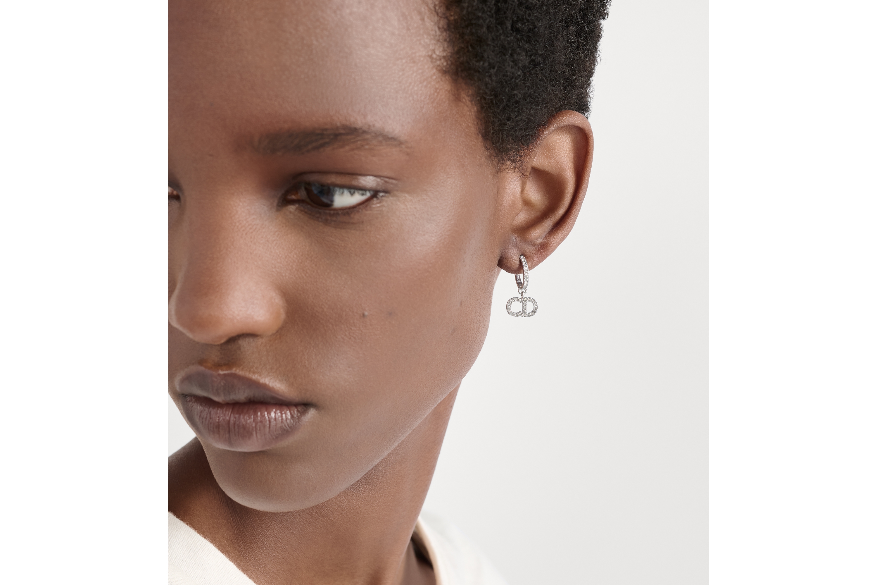 look_image_alt_prefix Clair D Lune 耳环 银色饰面金属和银色调仿水晶装饰 E07