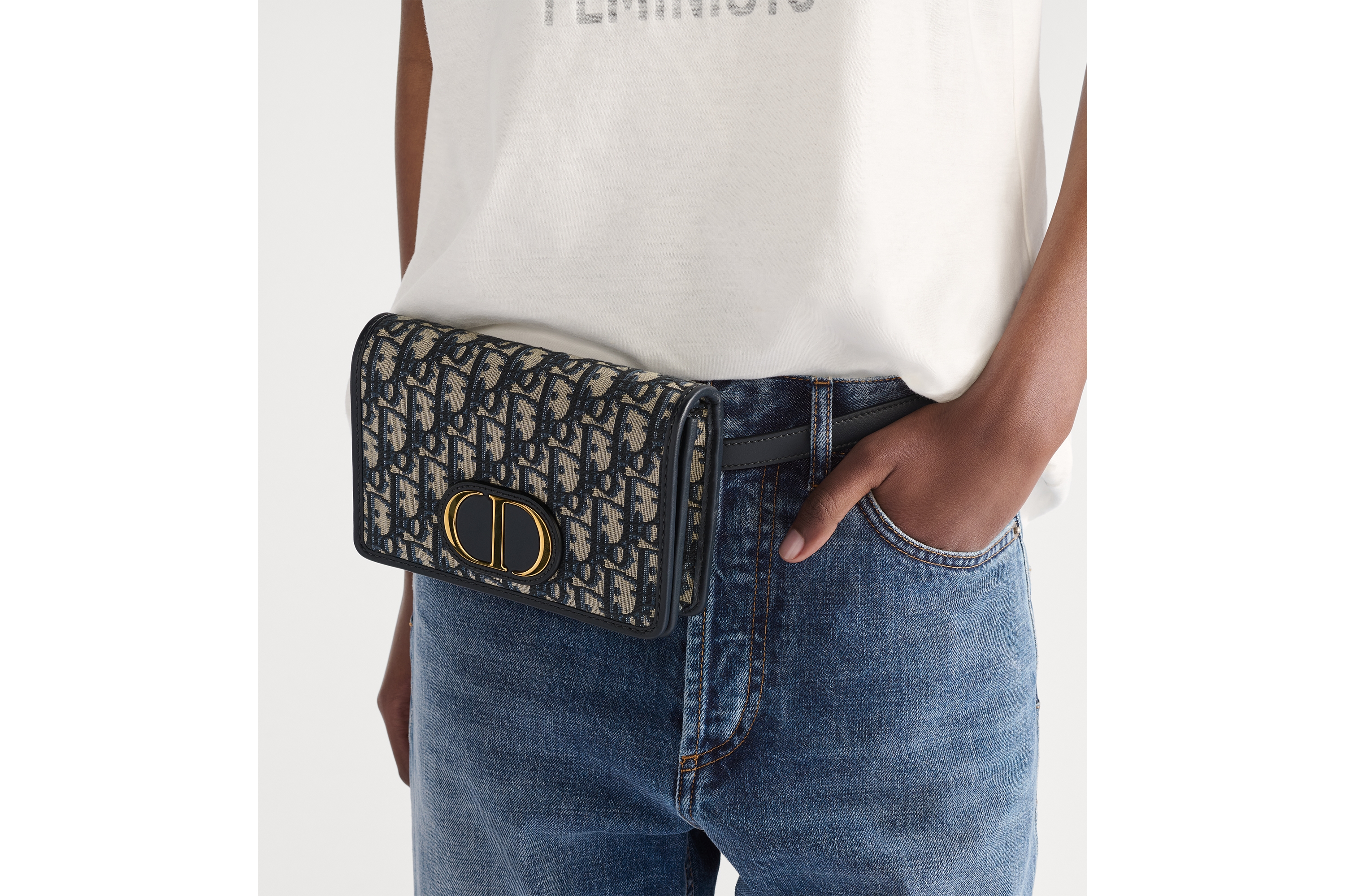 look_image_alt_prefix 30 Montaigne 二合一手拿包 蓝色 Oblique 印花面料 E13