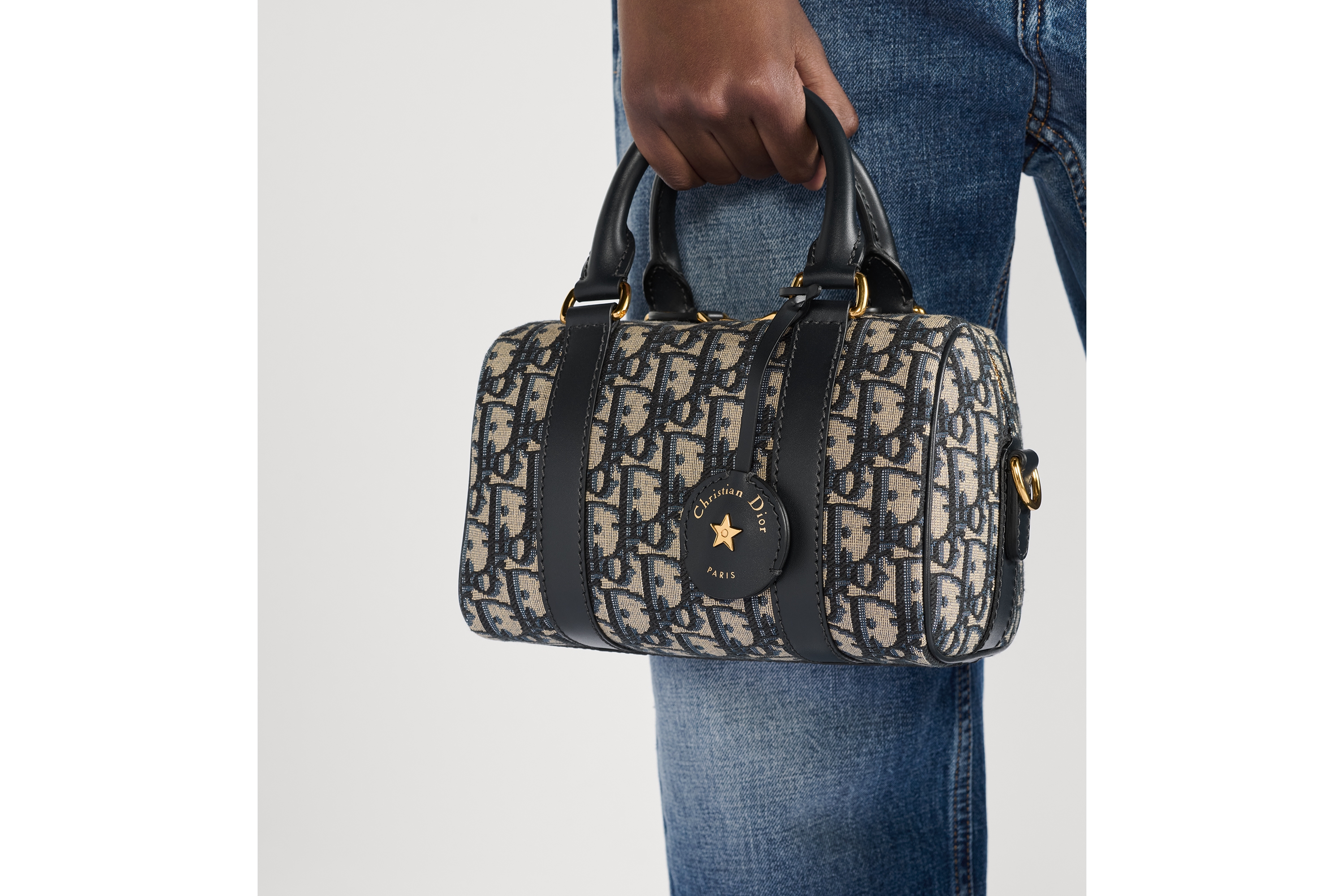 サクラコ【美品】Christian Dior 手袋 サイズ7 DIOR | CD Icon グローブ グレインレザー