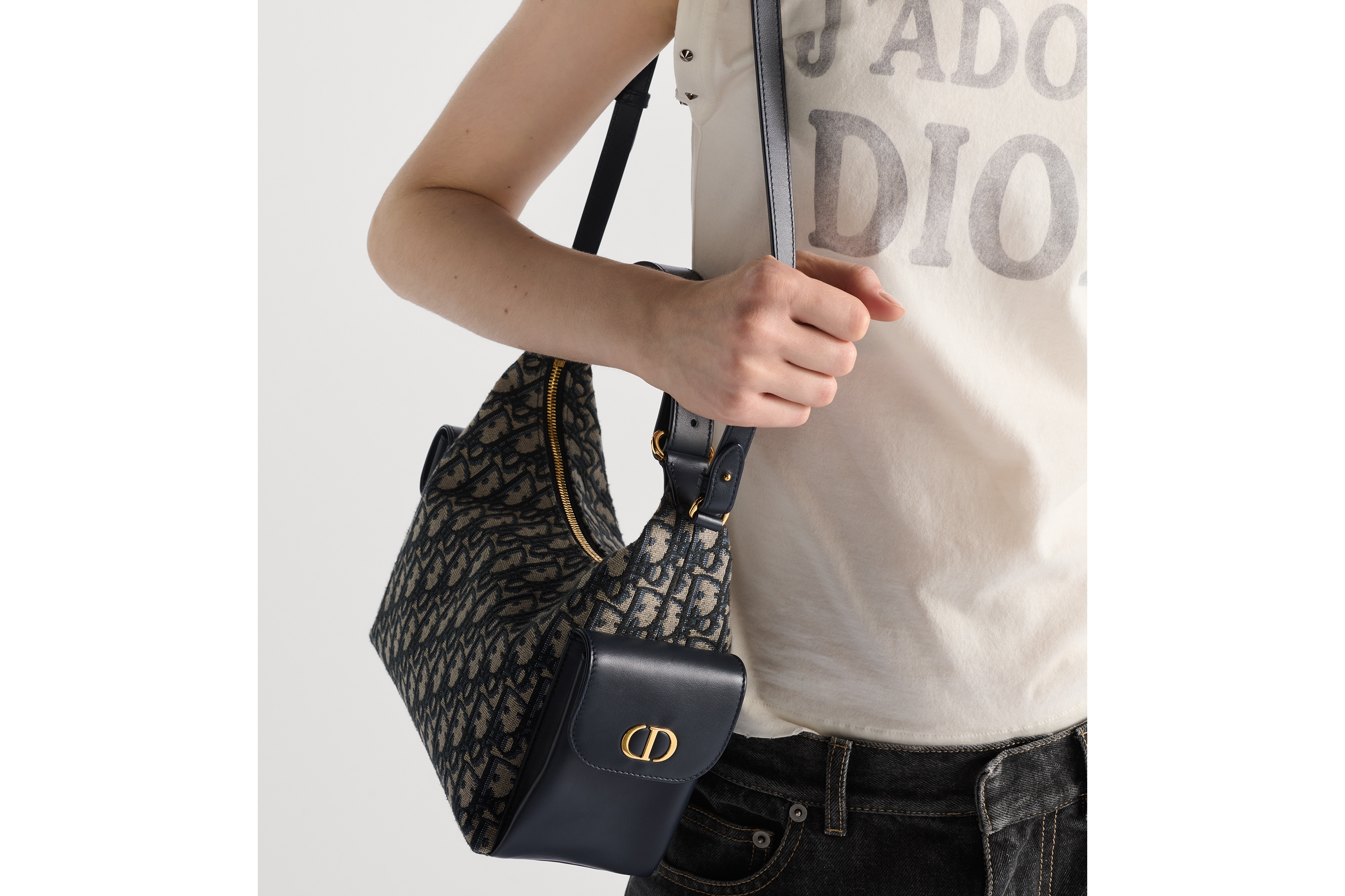 中号 D-Dream 手袋 蓝色 Oblique 印花面料和光滑牛皮革 E11