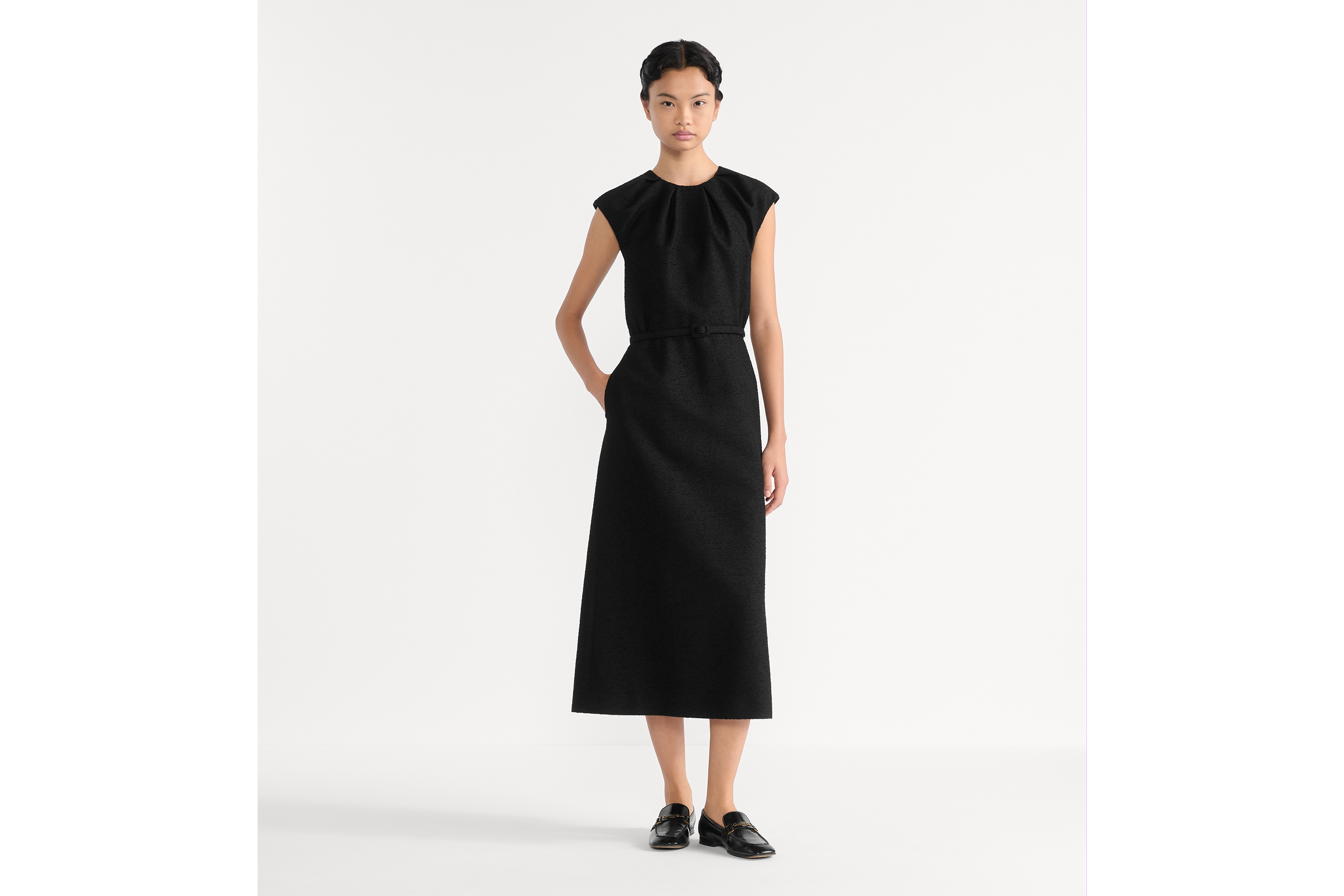 中长款连衣裙 黑色绵羊毛混纺毛圈花式线面料搭配腰带 E01