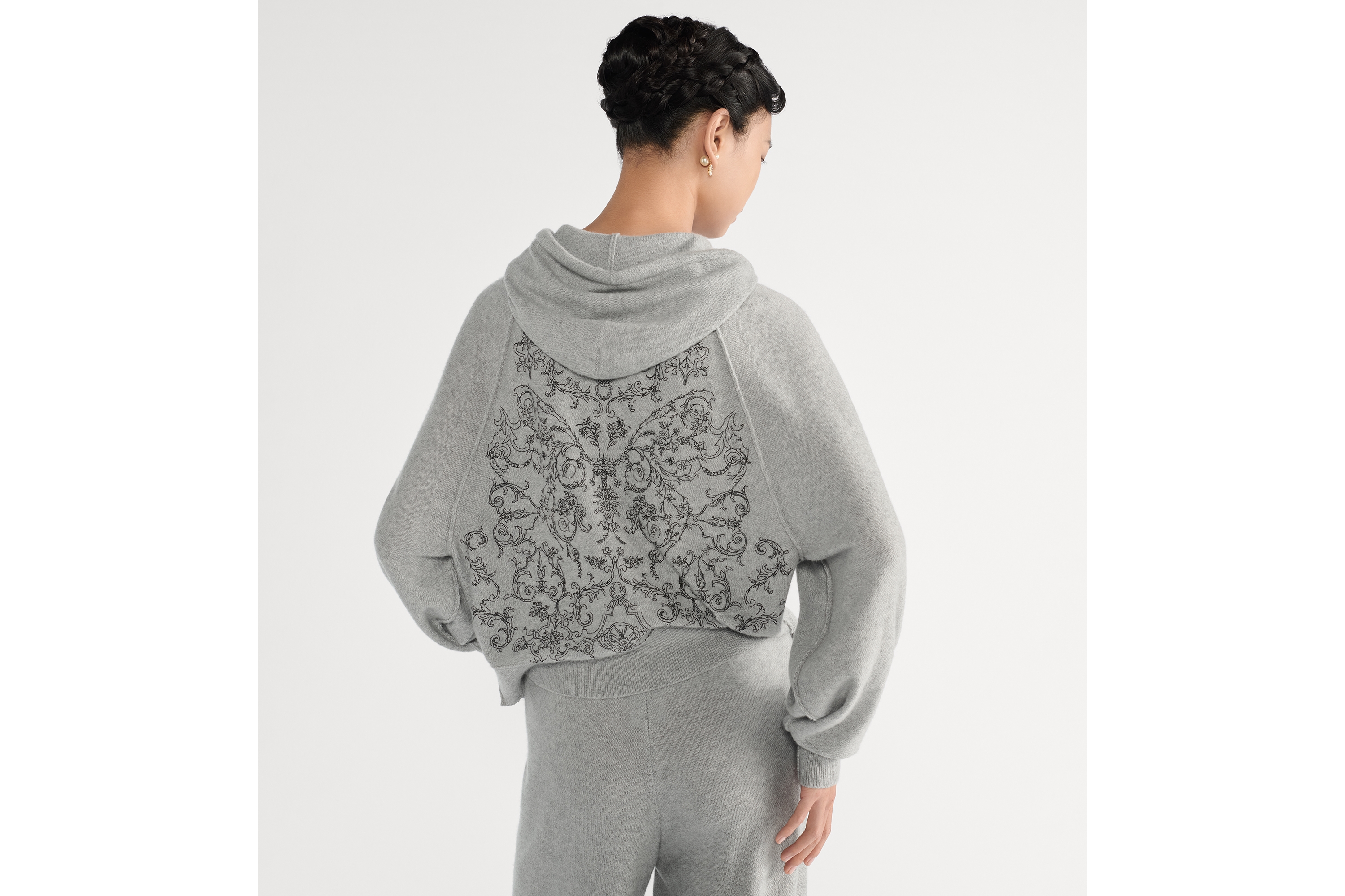 连帽拉链开衫 灰色山羊绒针织面料 E06