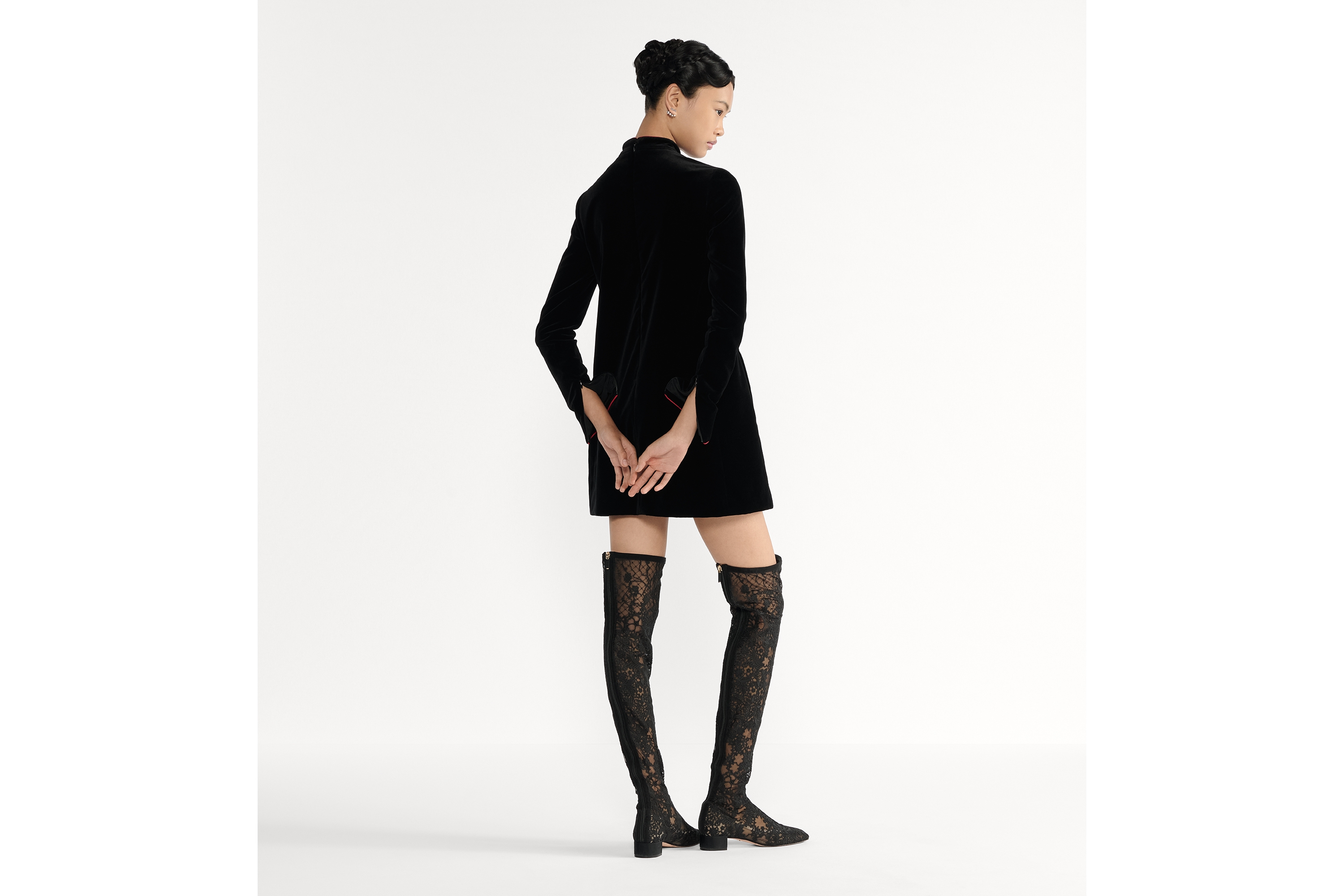 短款连衣裙 黑色棉质天鹅绒面料 E02