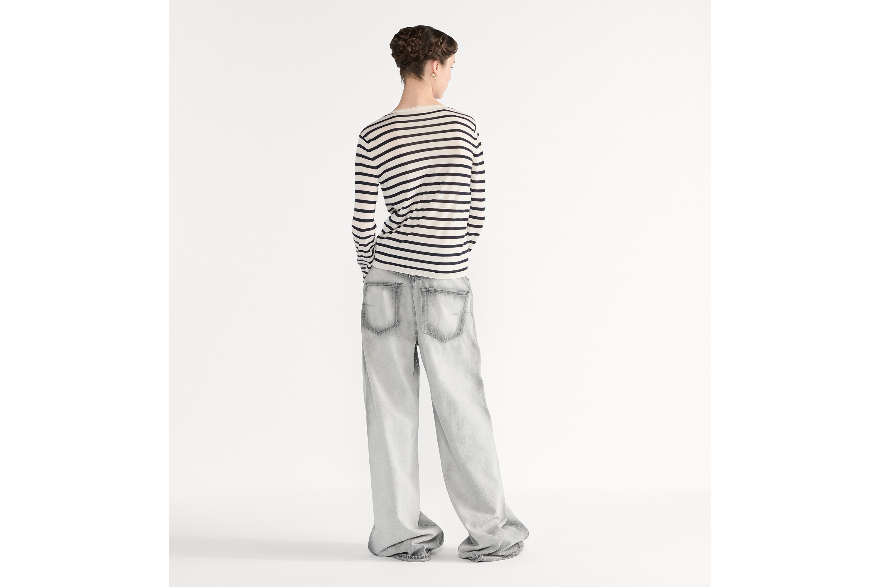 look_image_alt_prefix Dior Marinière 针织衫 海军蓝色和白色山羊绒和桑蚕丝混纺针织面料 E03