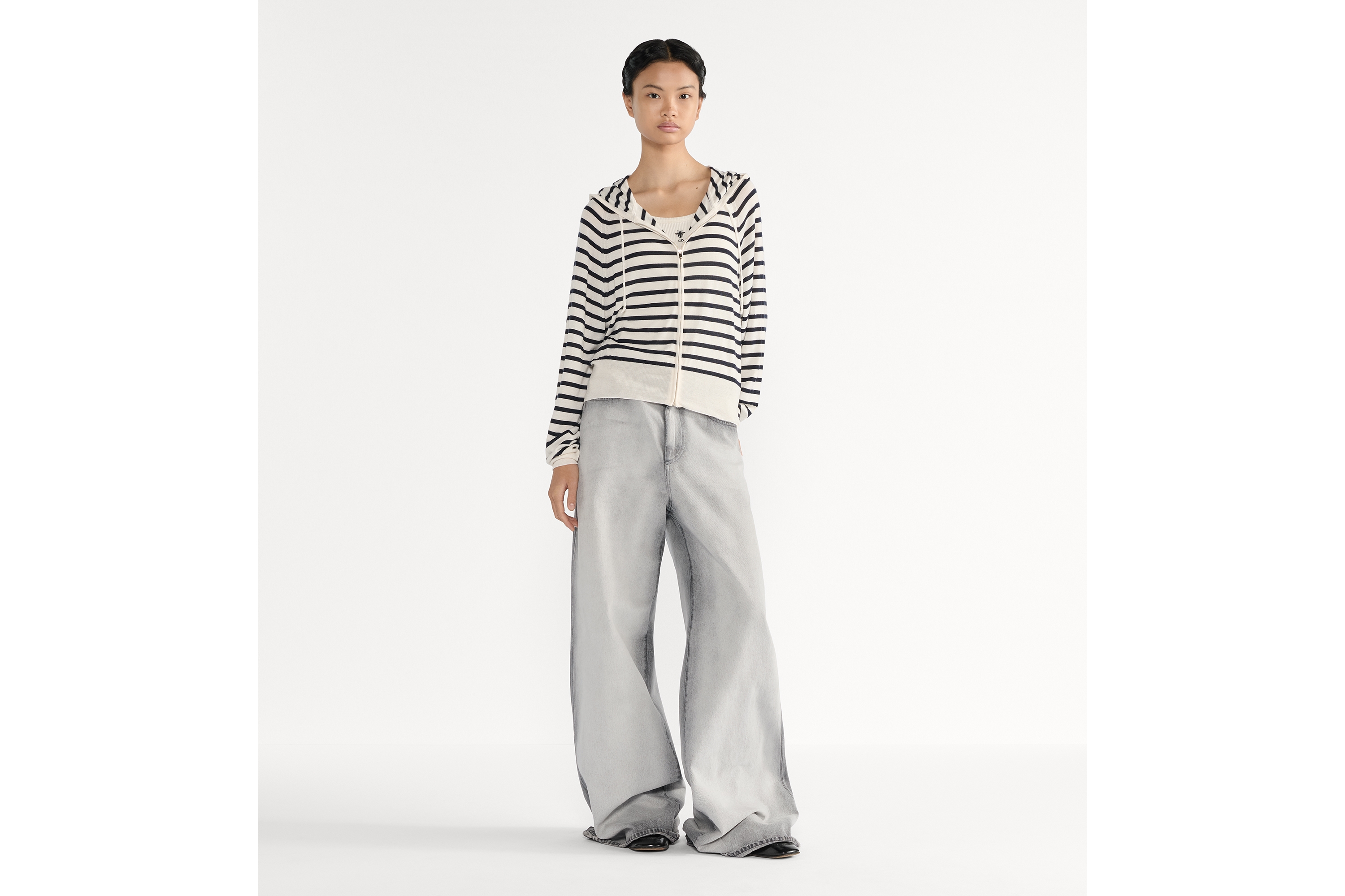 Dior Marinière 拉链连帽开衫 白色和海军蓝色山羊绒和桑蚕丝混纺针织面料 E01