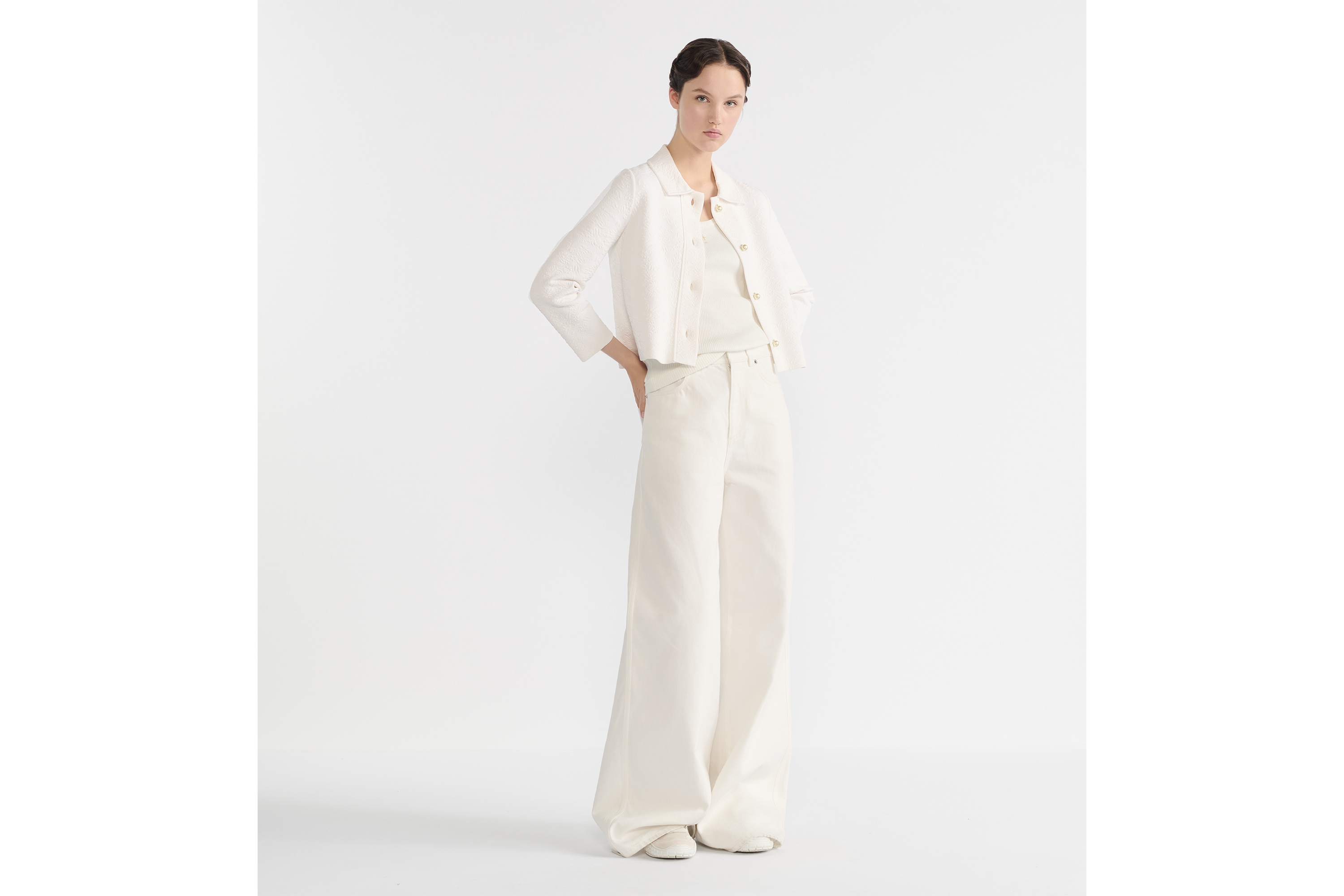 短款外套 米白色科技针织面料普罗旺斯风格绗缝 Millefiori 图案 E01