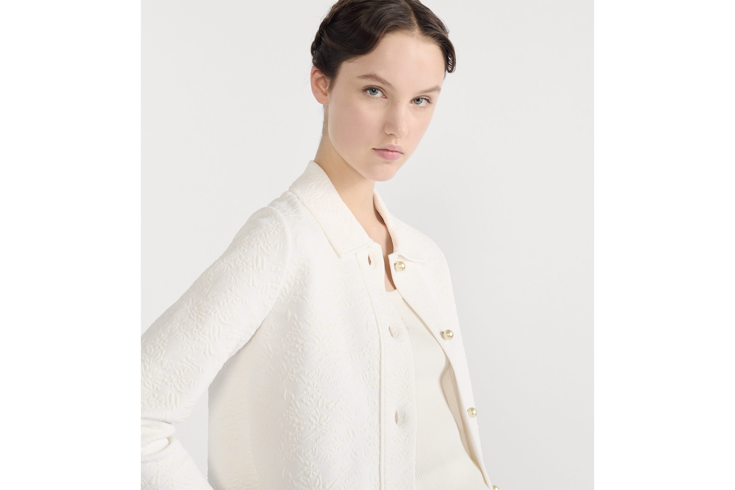 短款外套 米白色科技针织面料普罗旺斯风格绗缝 Millefiori 图案 E04