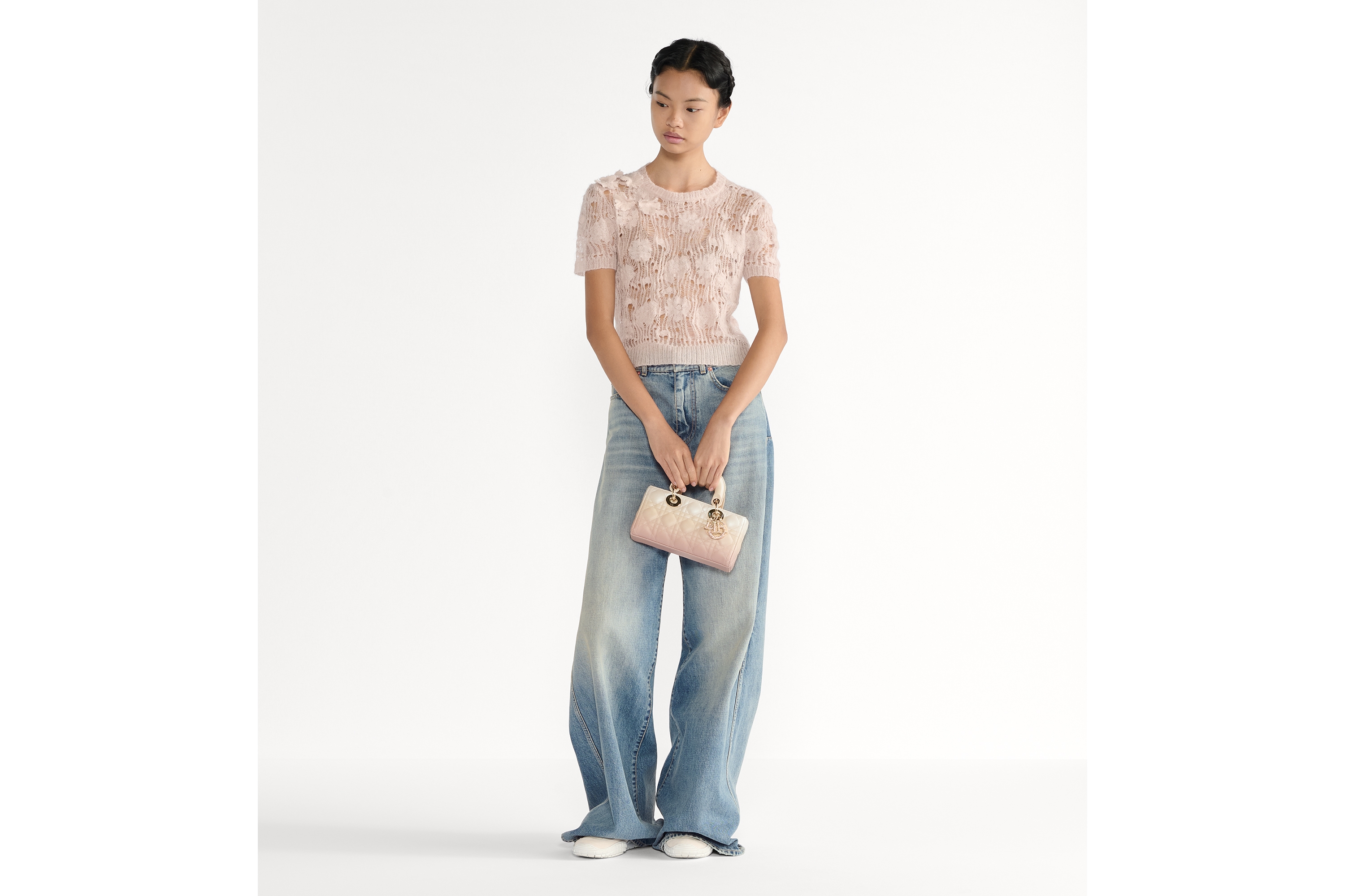 look_image_alt_prefix 小号 Lady D-Joy 手袋 粉色和奶白色羊皮革藤格纹渐变效果 E02