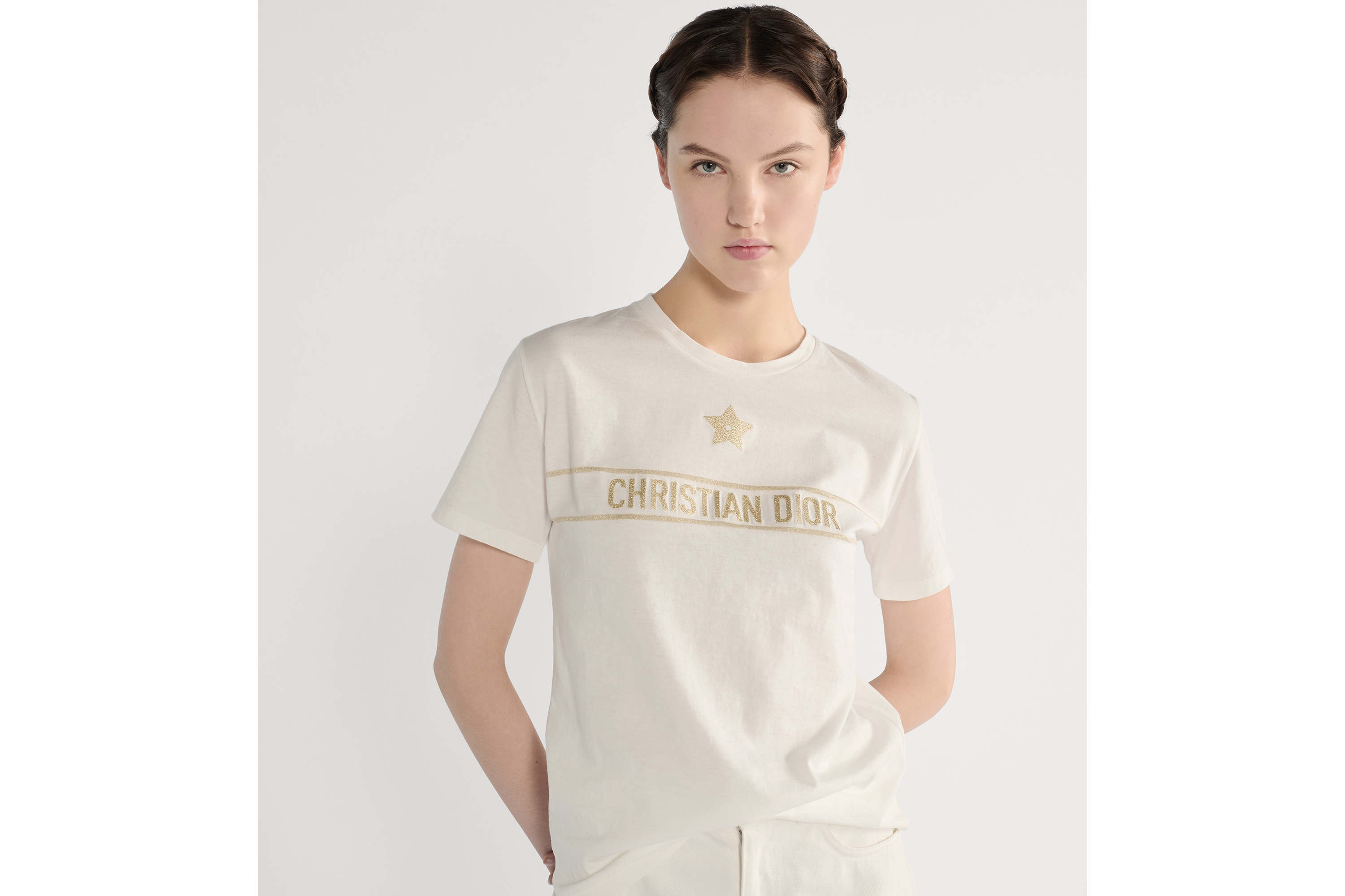 T 恤 米白色棉质混纺平纹针织面料金色调刺绣 E04