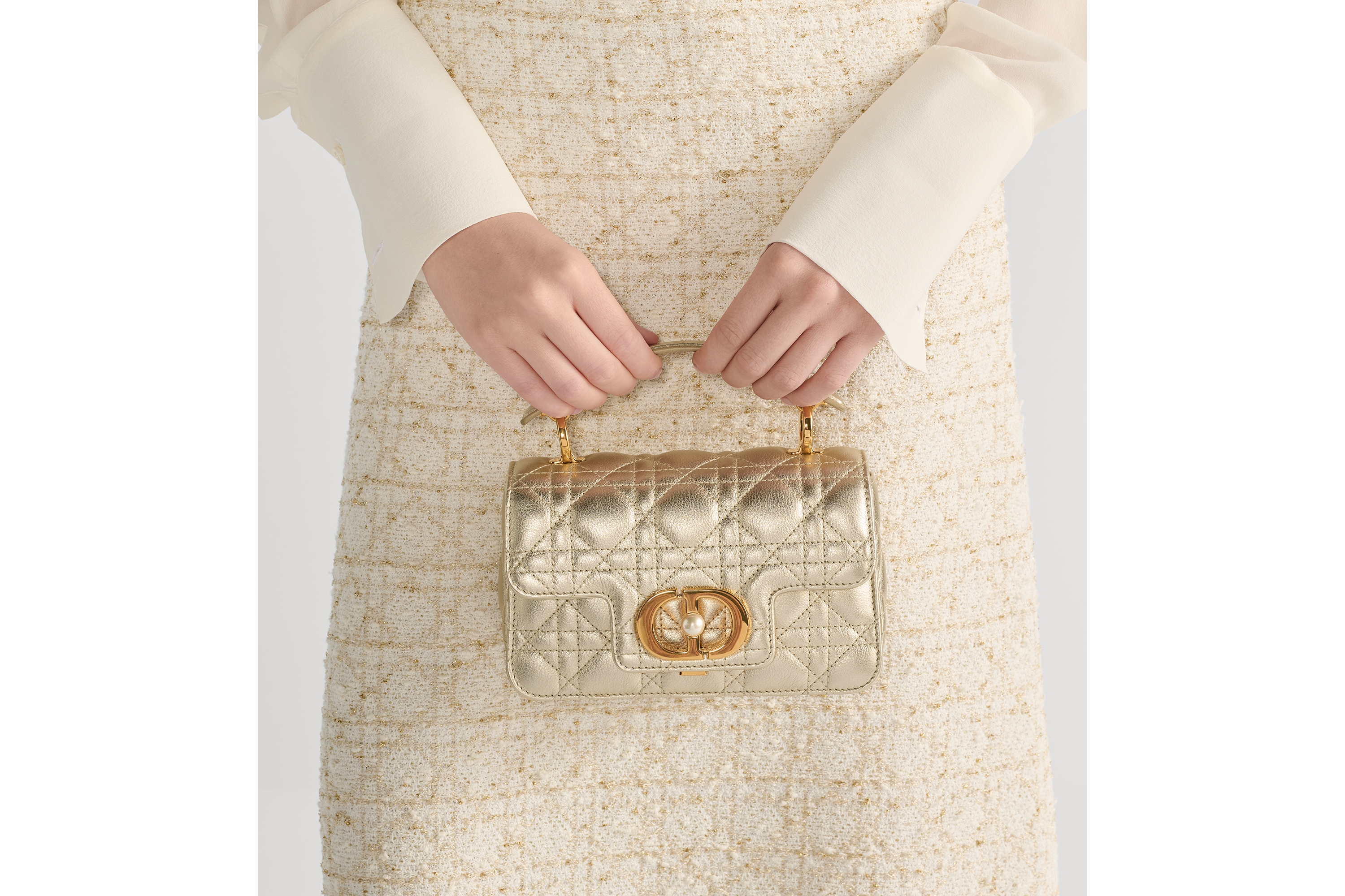 迷你 Dior Jolie Top Handle 手袋 金色调金属光泽牛皮革藤格纹 E11