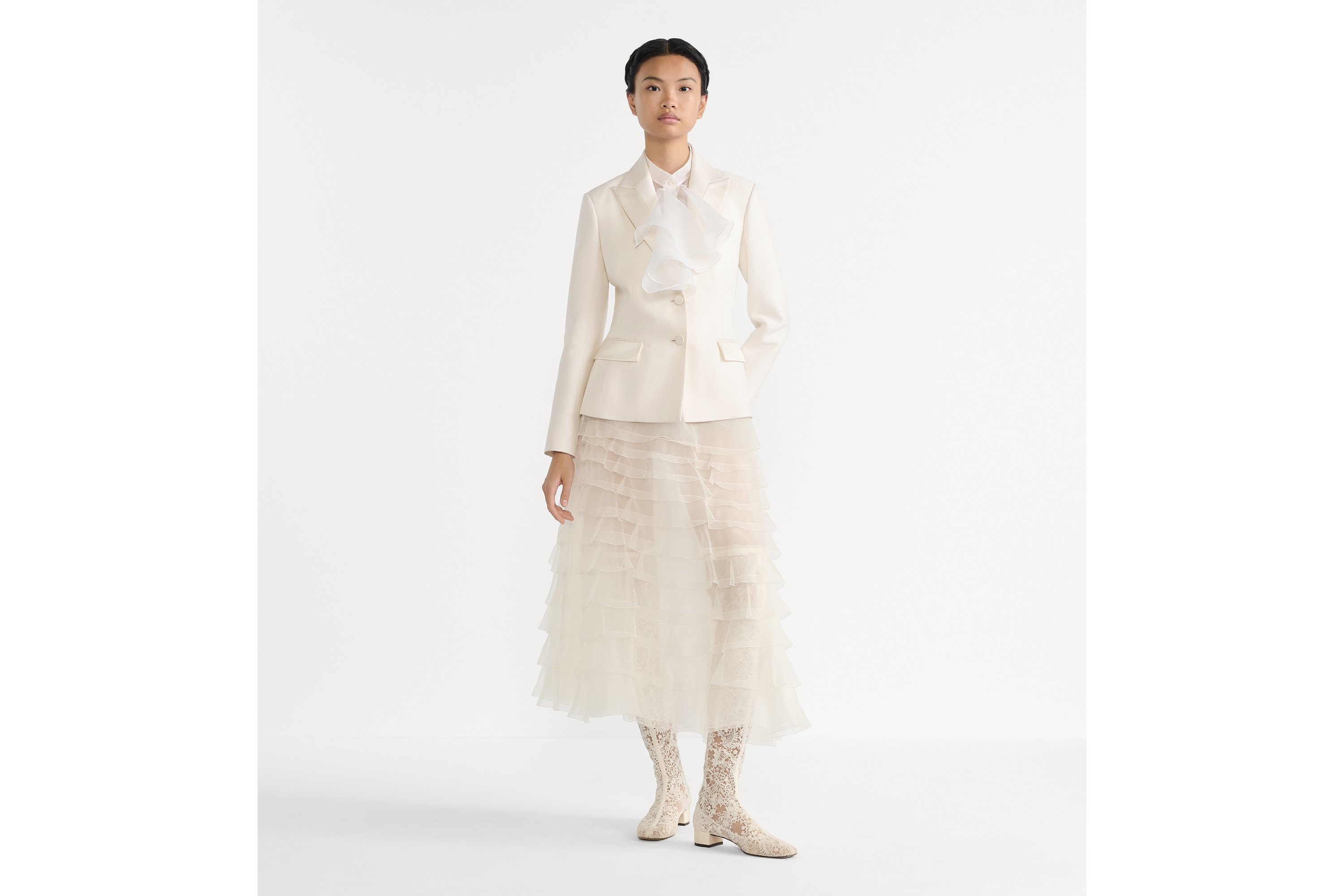 中长款半身裙 米白色桑蚕丝欧根纱效果面料搭配荷叶边 E01