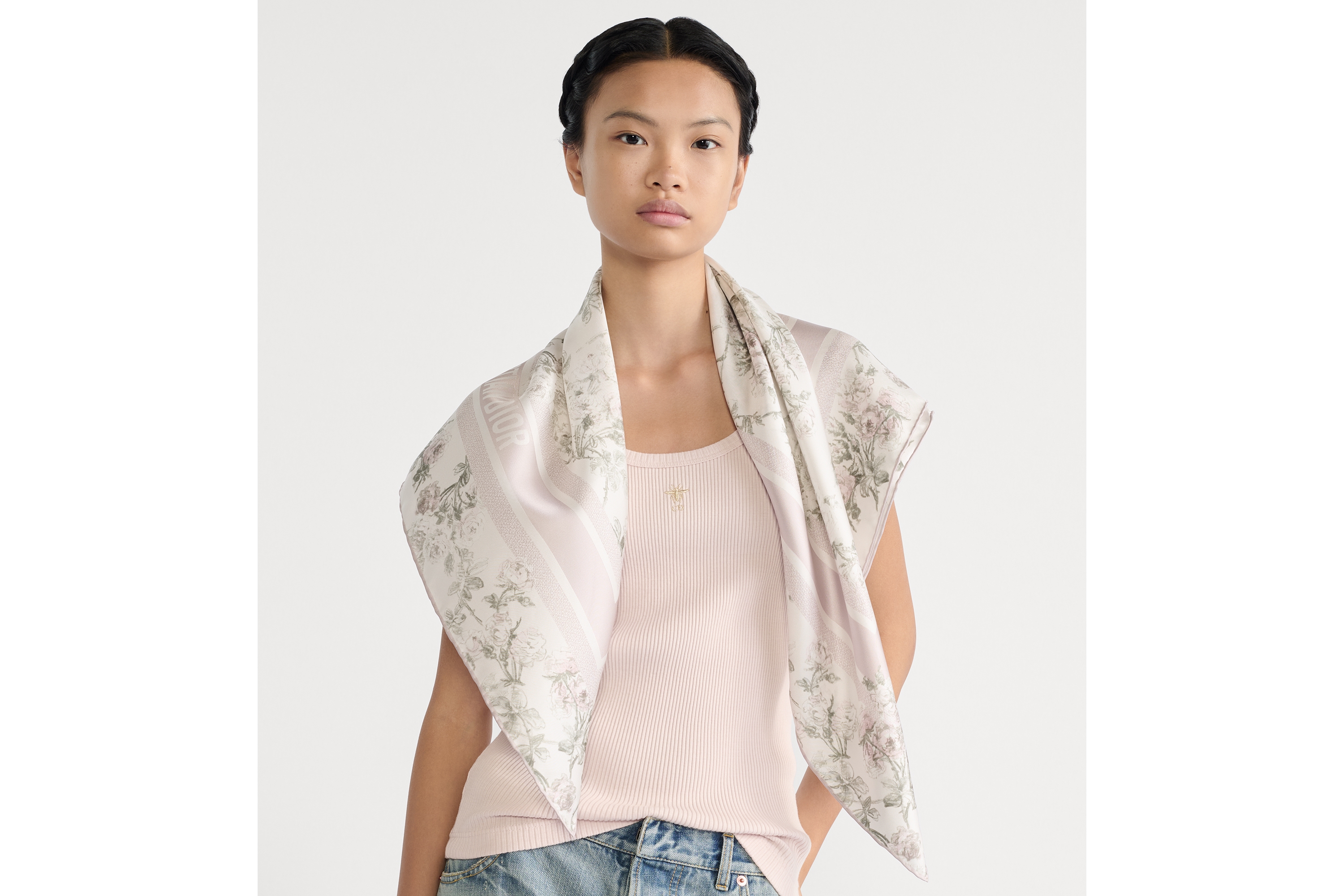 Dior 印花方巾90 厘米白色和紫色桑蚕丝斜纹面料Rosier de Dior 图案| DIOR