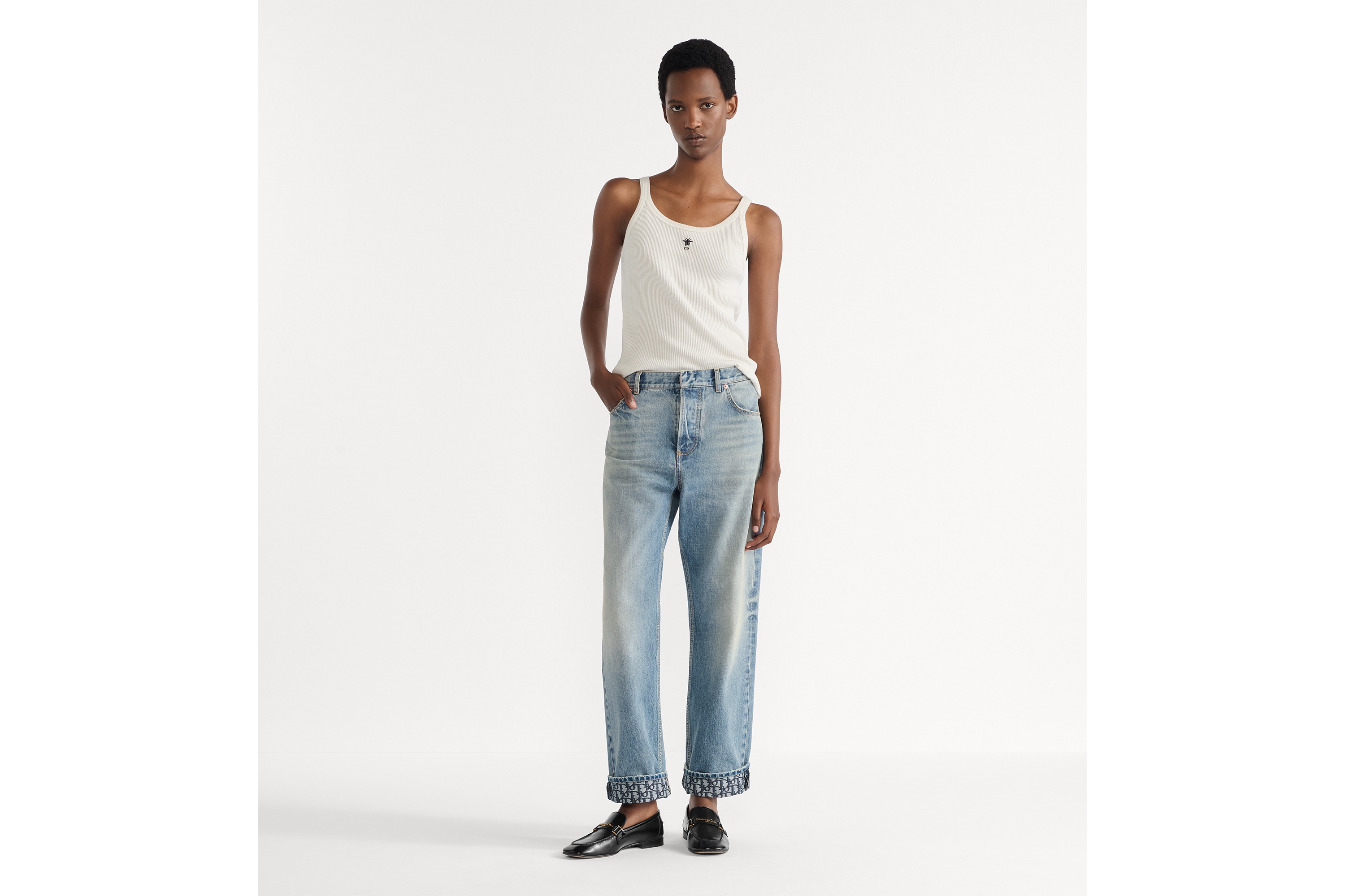 常规版型牛仔裤 蓝色石洗棉质牛仔布 Oblique 印花内部 E01