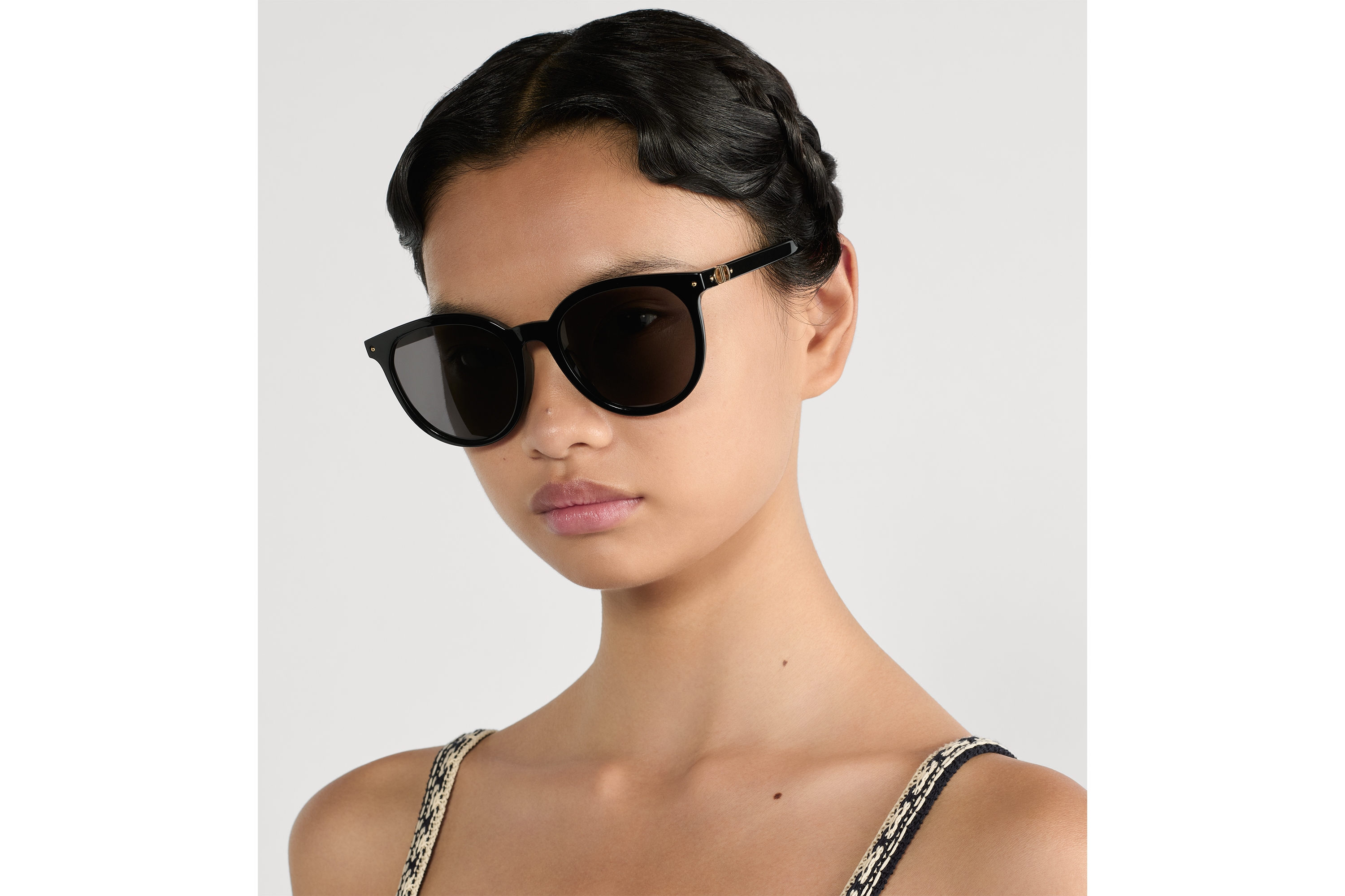 Petit CD R1F 太阳眼镜 黑色圆形镜框 E07