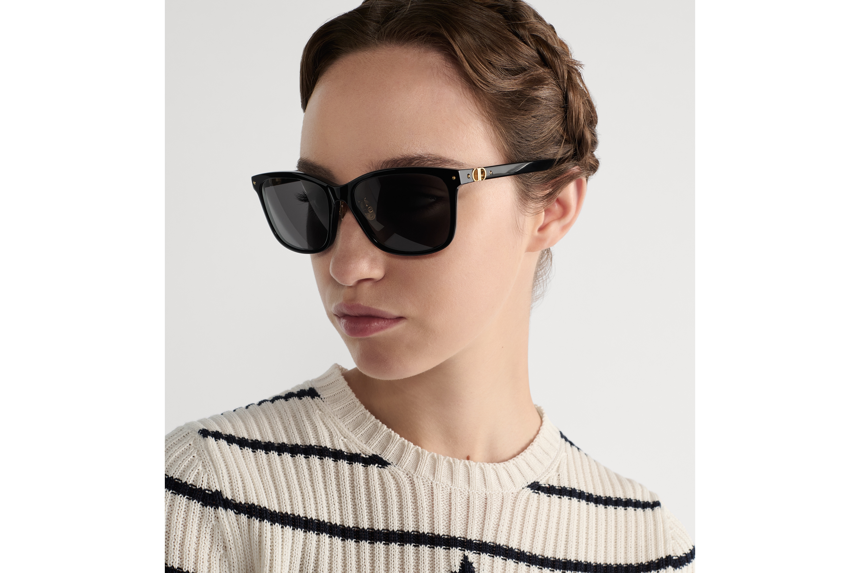 Petit CD S2F 太阳眼镜 黑色正方形镜框 E07