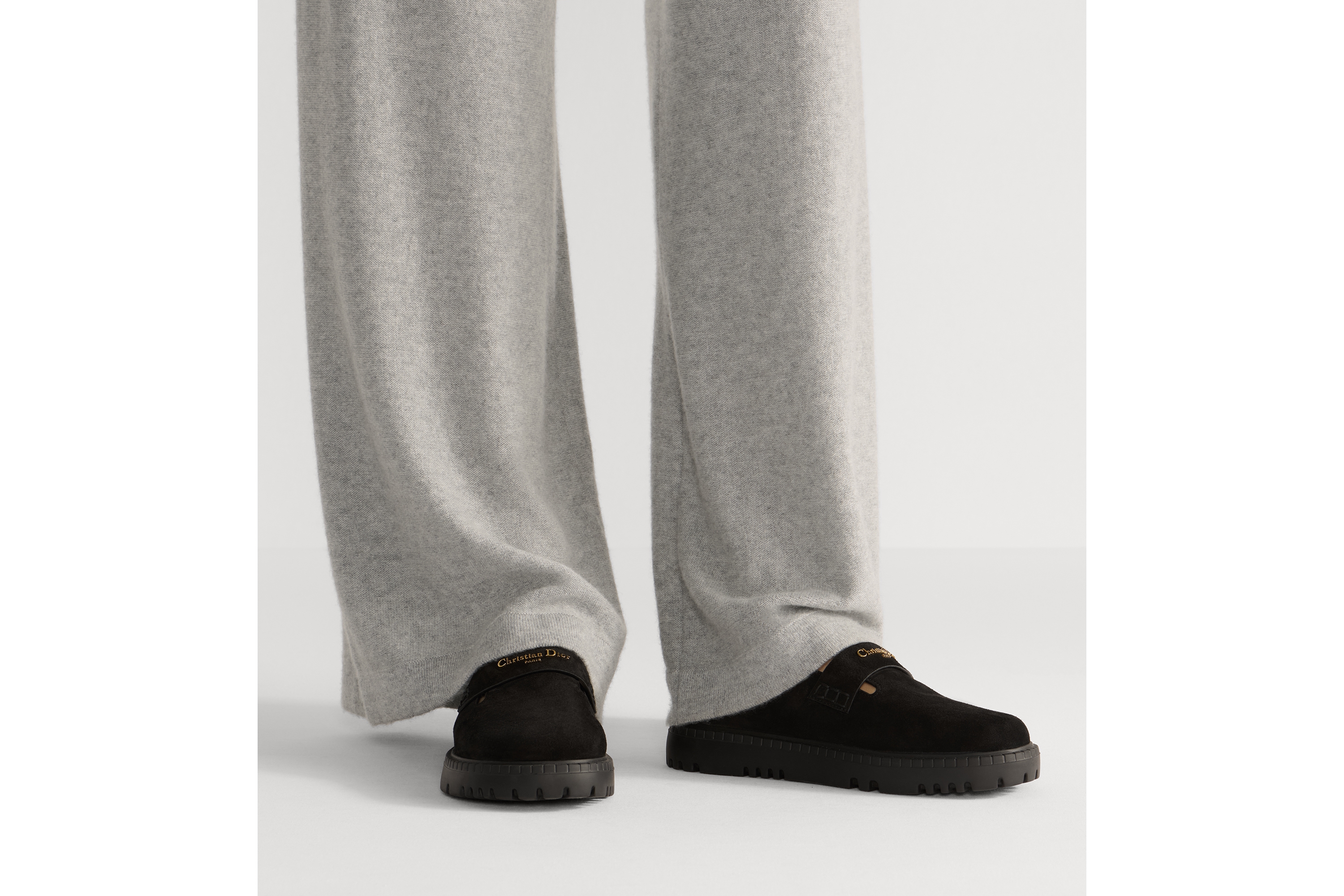 Dior Boy 穆勒鞋 黑色绒面牛皮革 E14