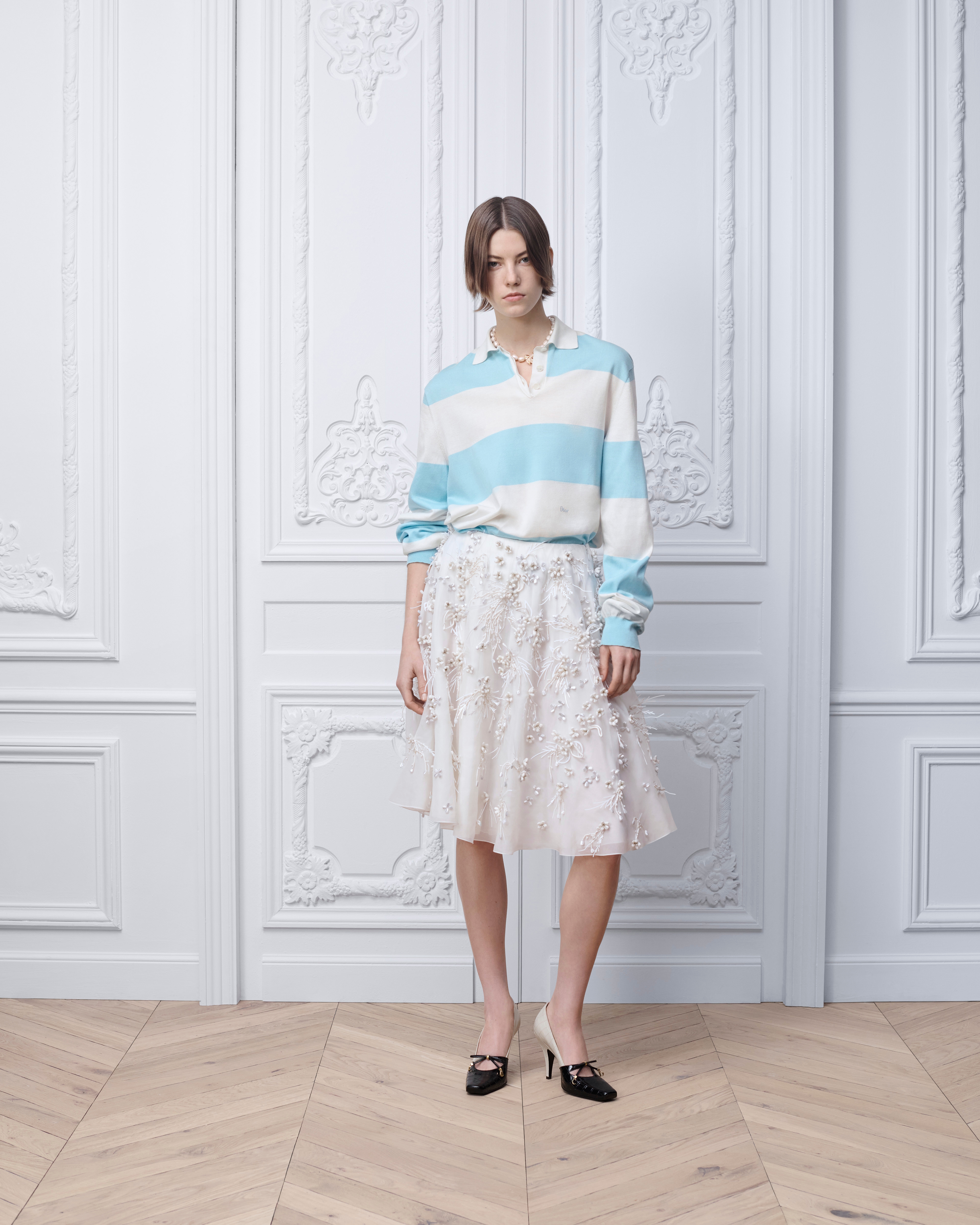 look_image_alt_prefix 长袖 Polo 衫 蓝色和米白色棉质针织面料 Dior Marinière 图案 E01