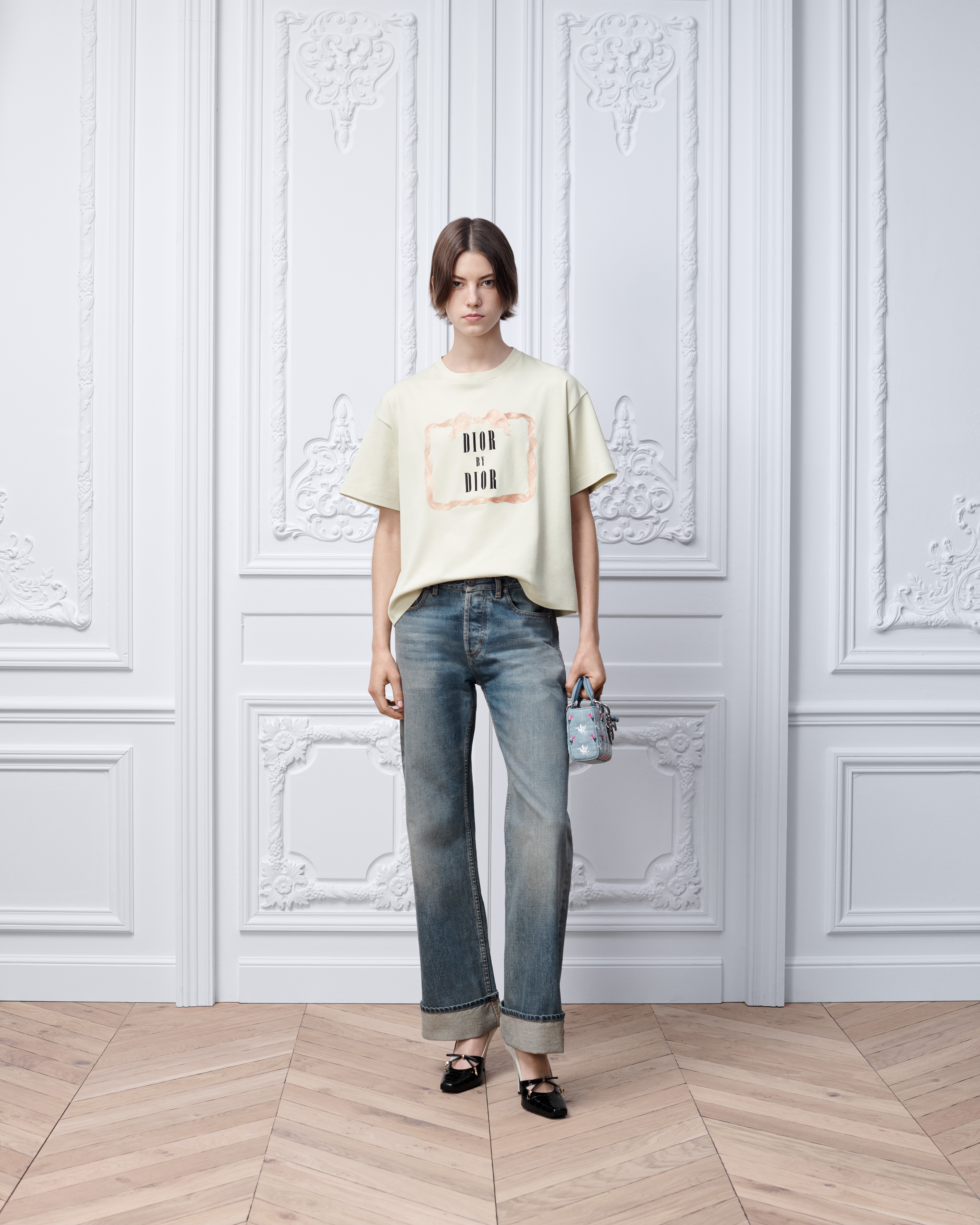 超大版型短款 T 恤 鲜绿色、粉色和黑色棉质平纹针织面料 Book Cover 图案 E01