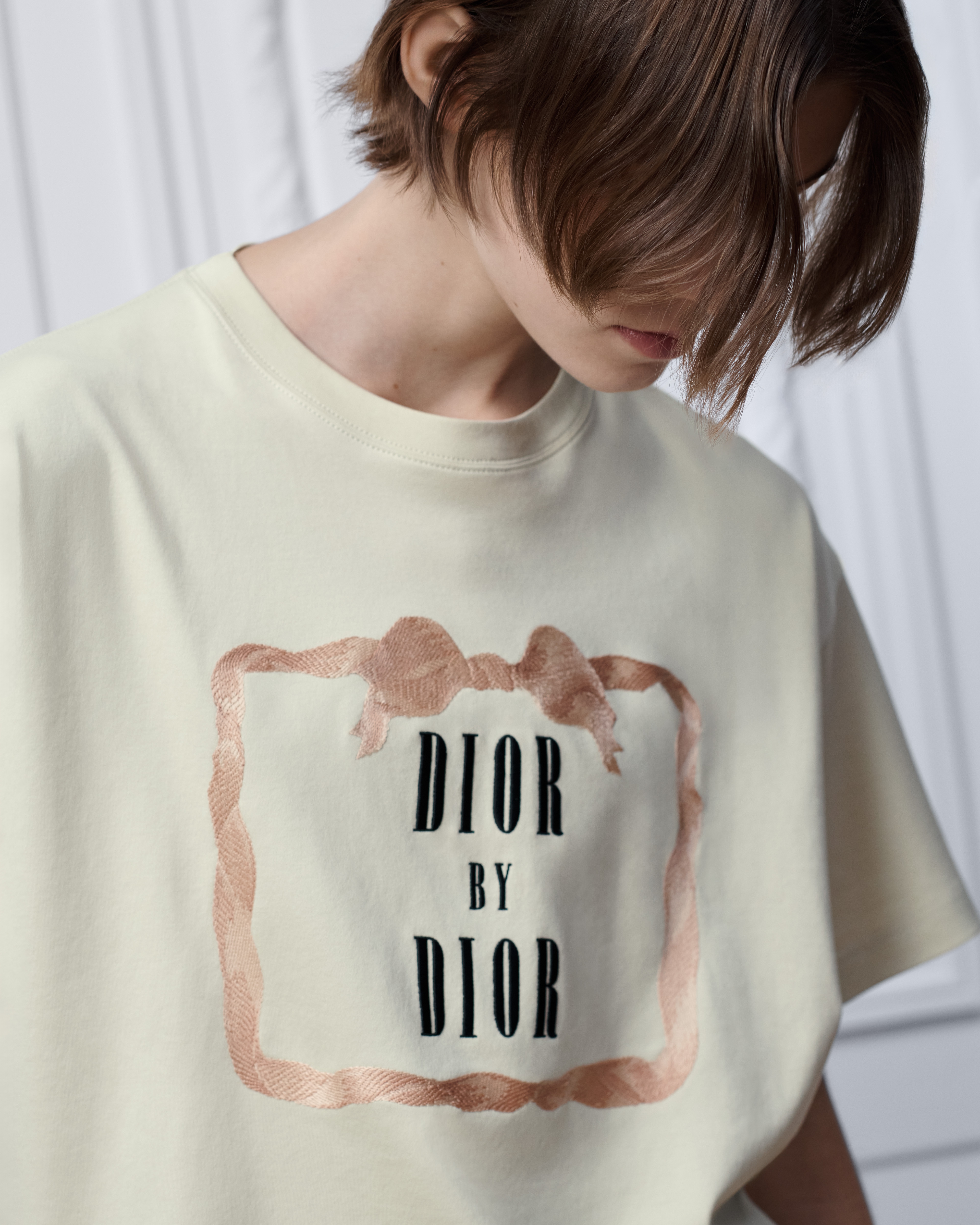 超大版型短款 T 恤 鲜绿色、粉色和黑色棉质平纹针织面料 Book Cover 图案 E05