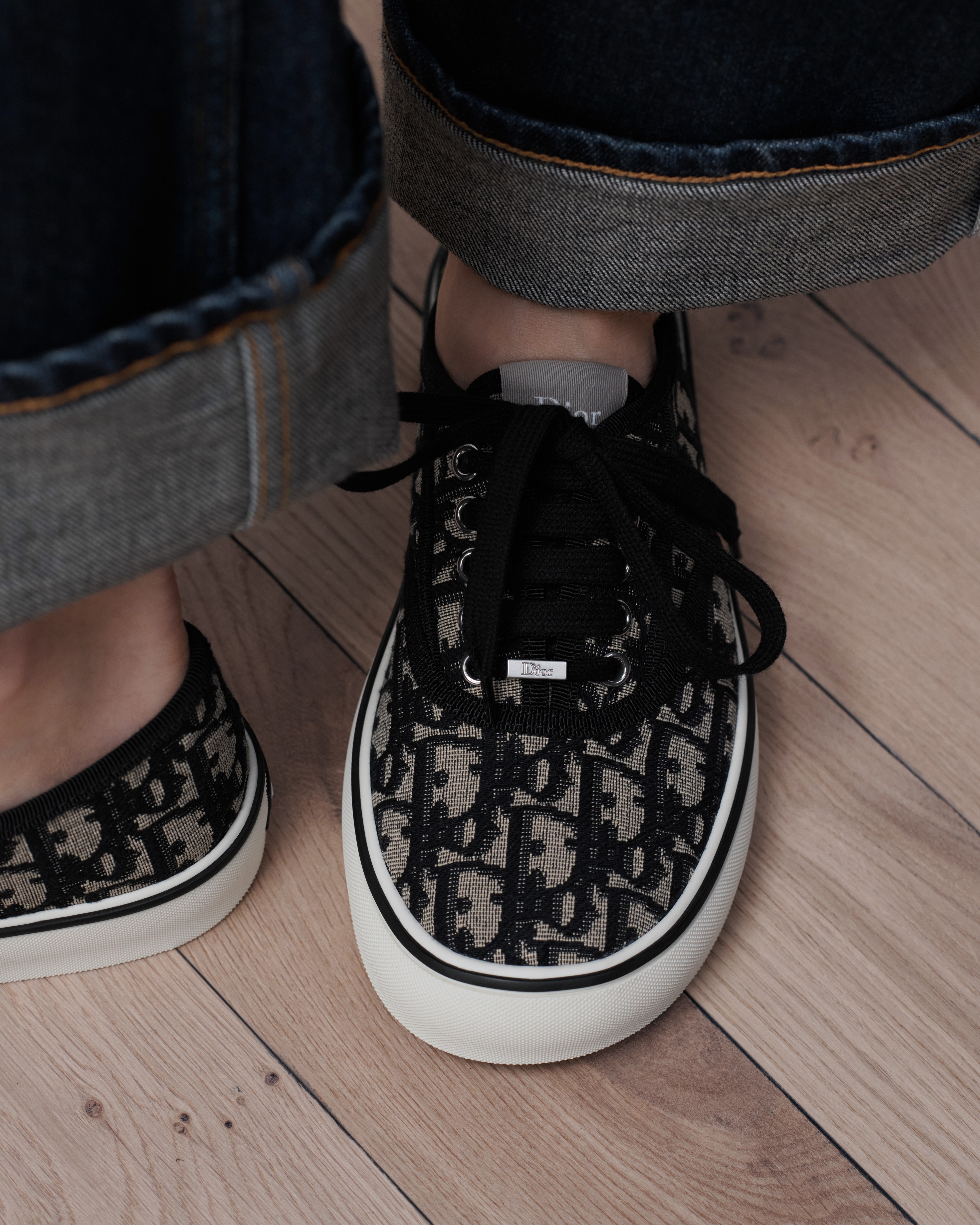 Dior Saltwind 运动鞋 棉质面料蓝色 Oblique 印花 E14