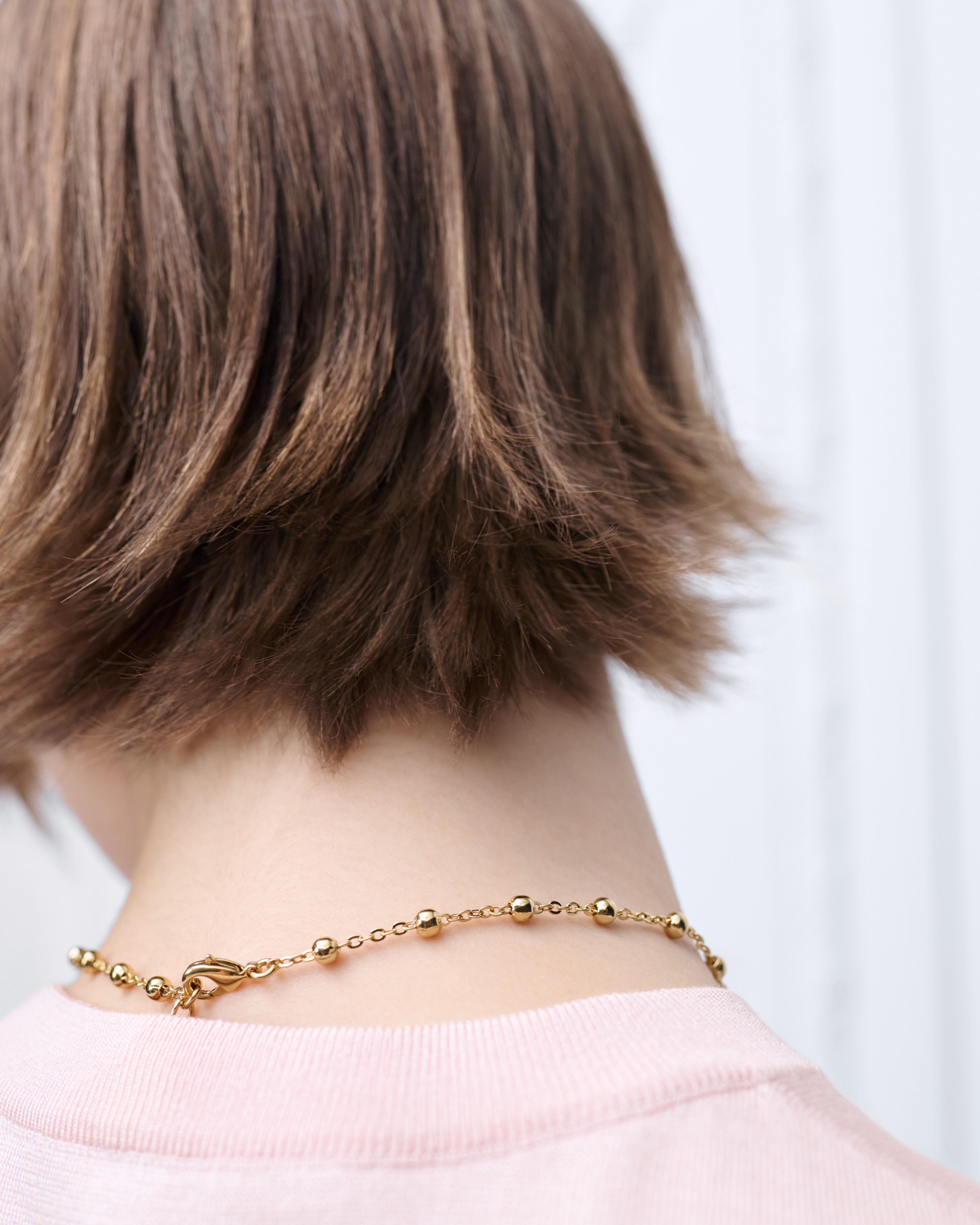 look_image_alt_prefix Lucky Dior 项链 金色饰面金属和白色晶体装饰 E09