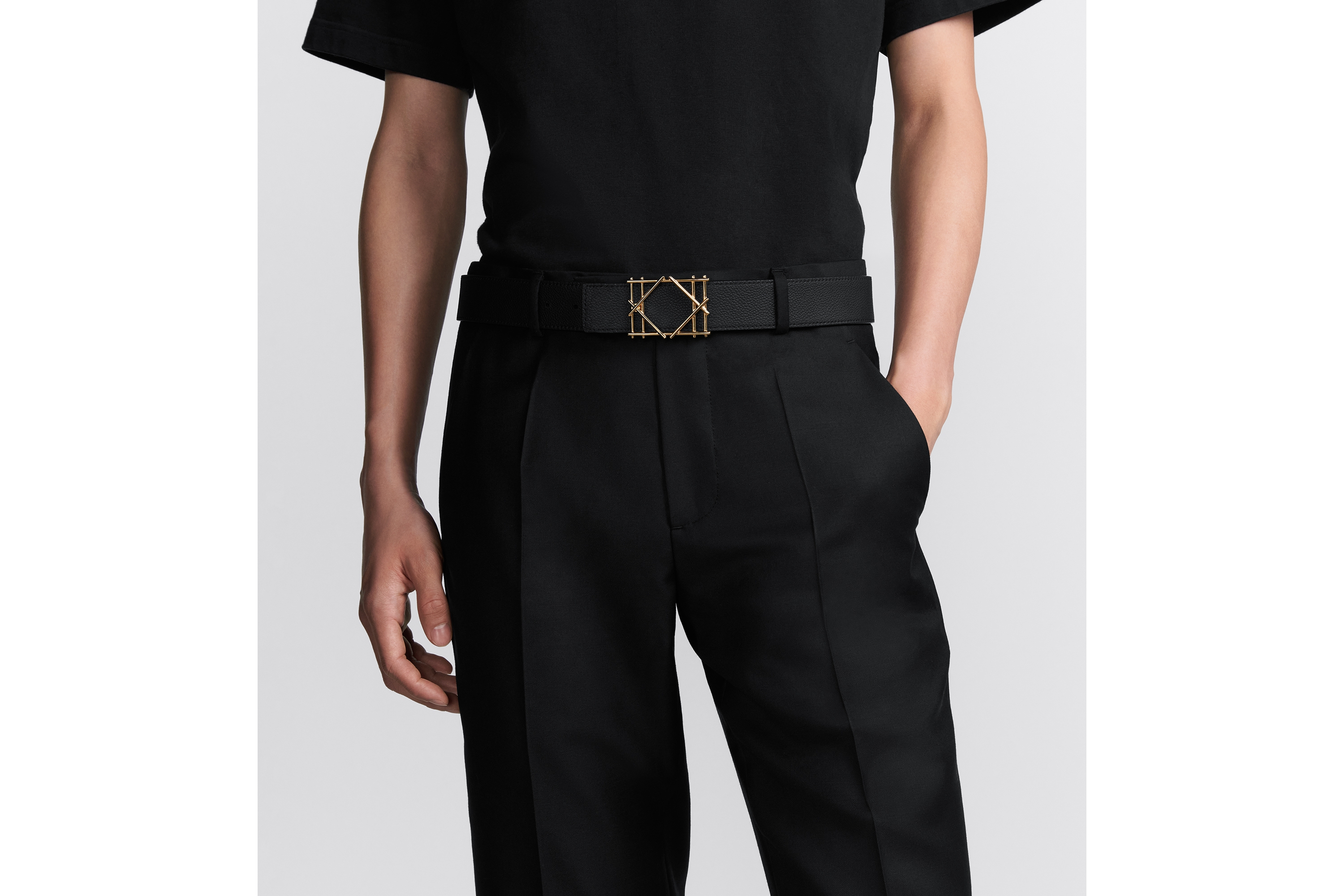 look_image_alt_prefix 藤格纹腰带扣 35 毫米金色饰面铜合金 E45