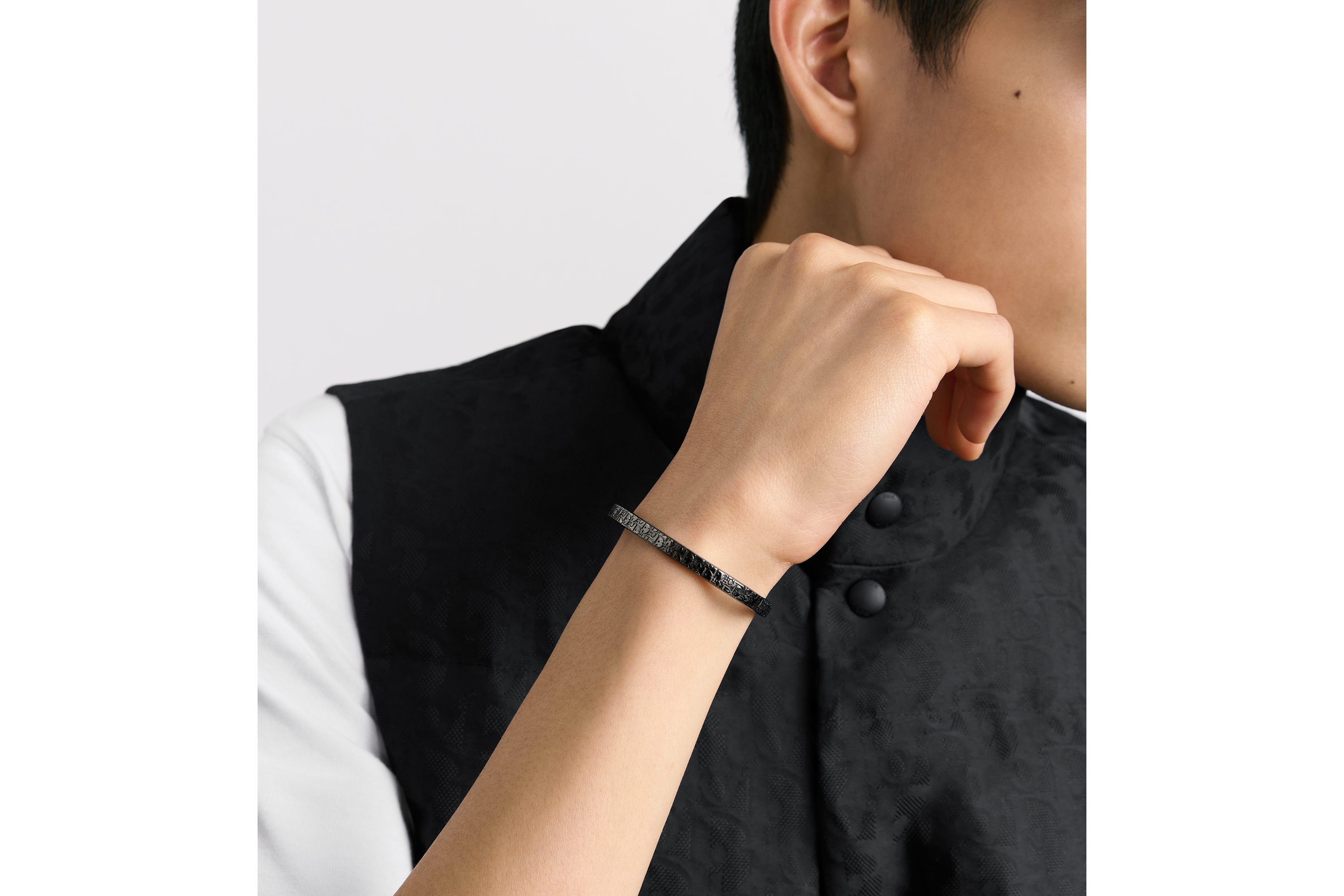 Dior Oblique 手镯套装 银色饰面和金属覆层黄铜 E39