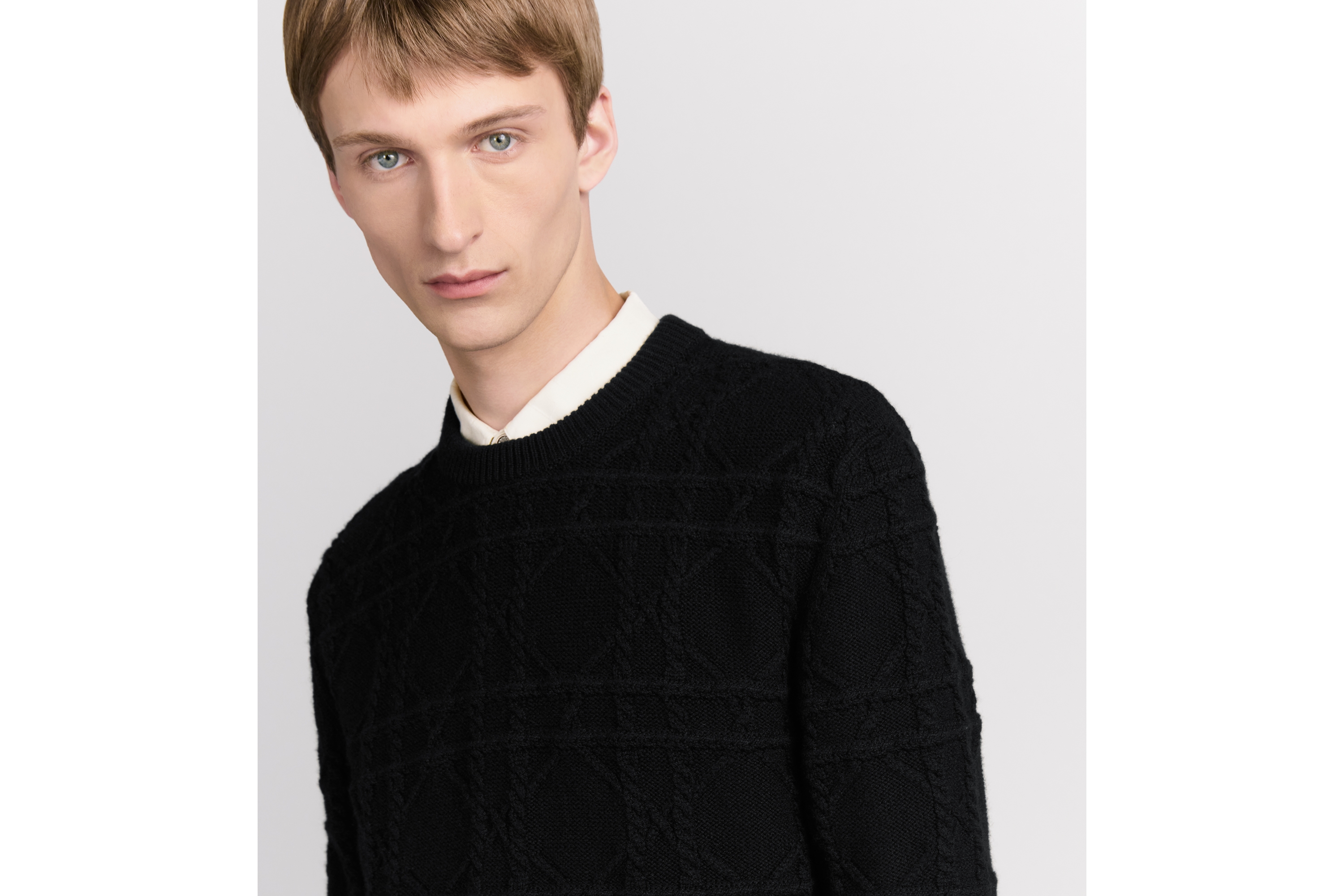 look_image_alt_prefix Dior Icons 针织衫 黑色山羊绒织物藤格纹 E10