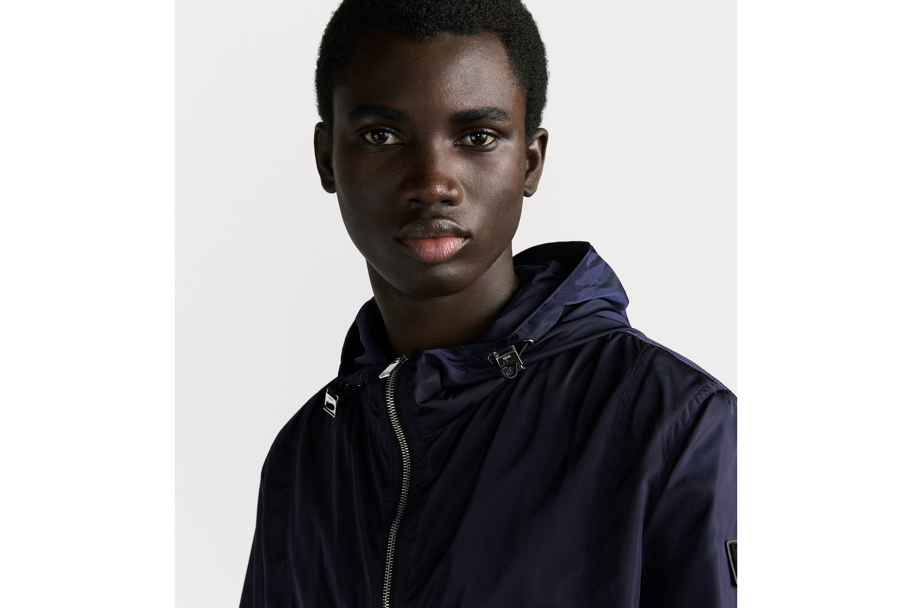 look_image_alt_prefix 连帽夹克 海军蓝色科技面料 E10