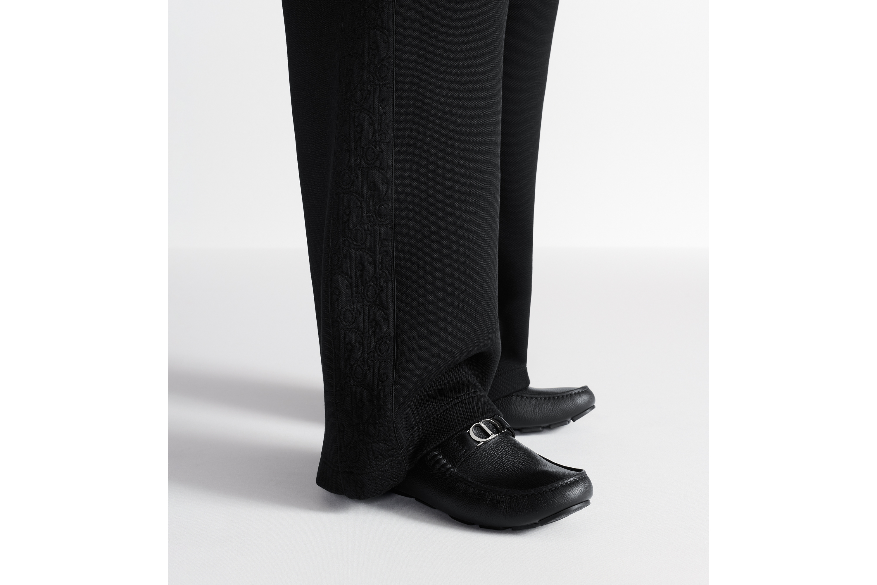 Dior Odéon 便鞋 黑色粒面牛皮革 E23