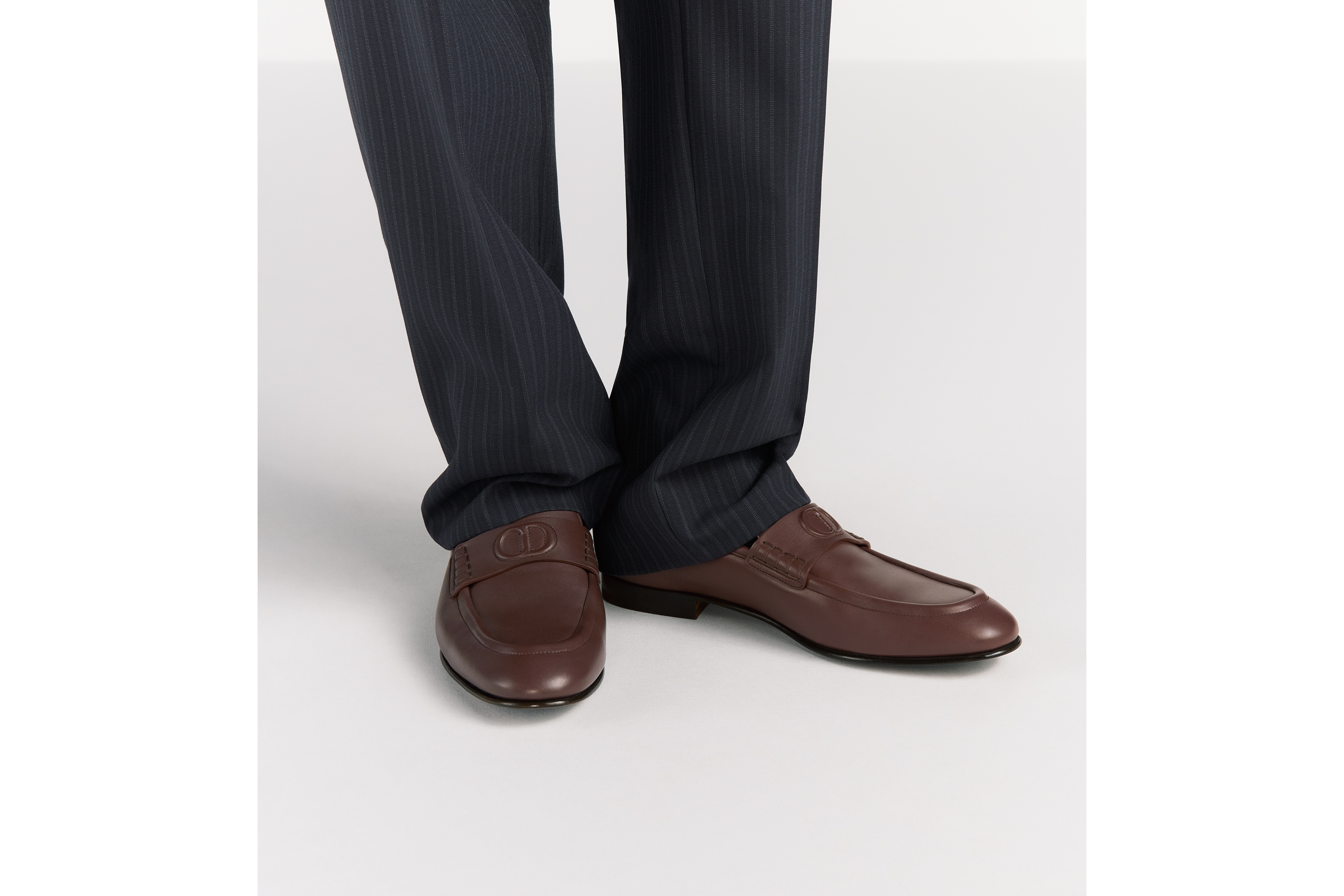 look_image_alt_prefix Dior Timeless Flex 乐福鞋 棕色光滑牛皮革 E23