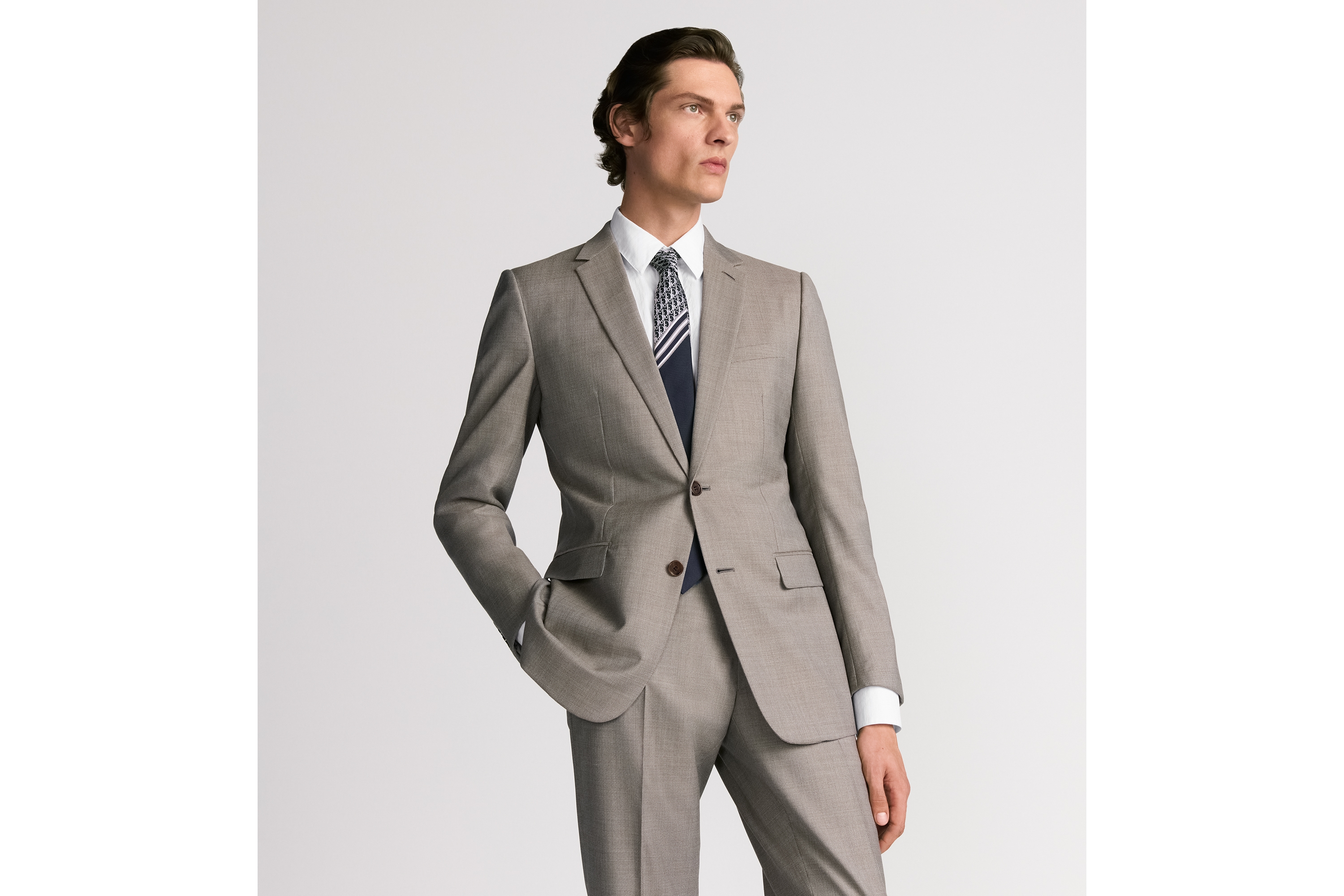 look_image_alt_prefix 经典西装 米色绵羊毛斜纹面料 E07