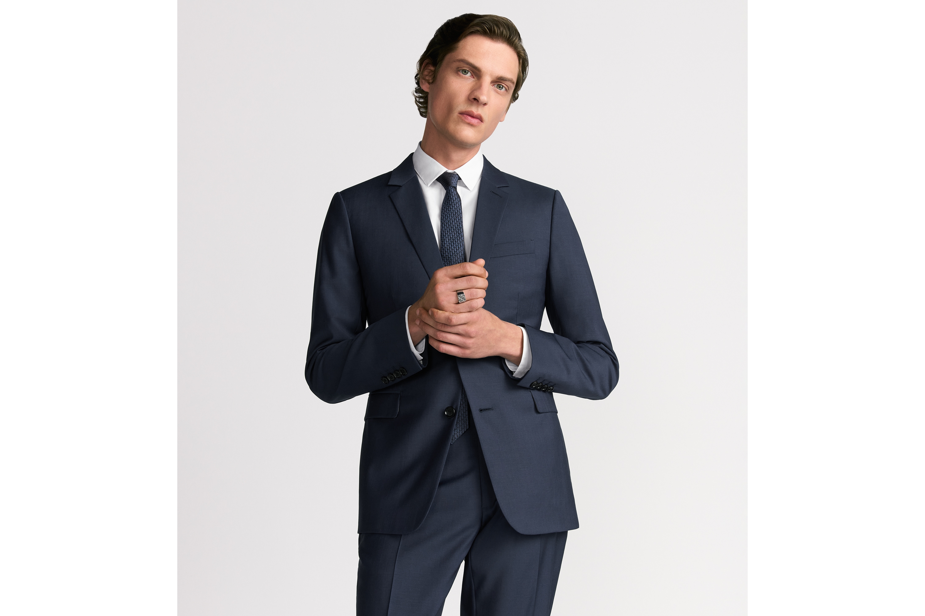 look_image_alt_prefix 经典西装 海军蓝色绵羊毛面料 E07