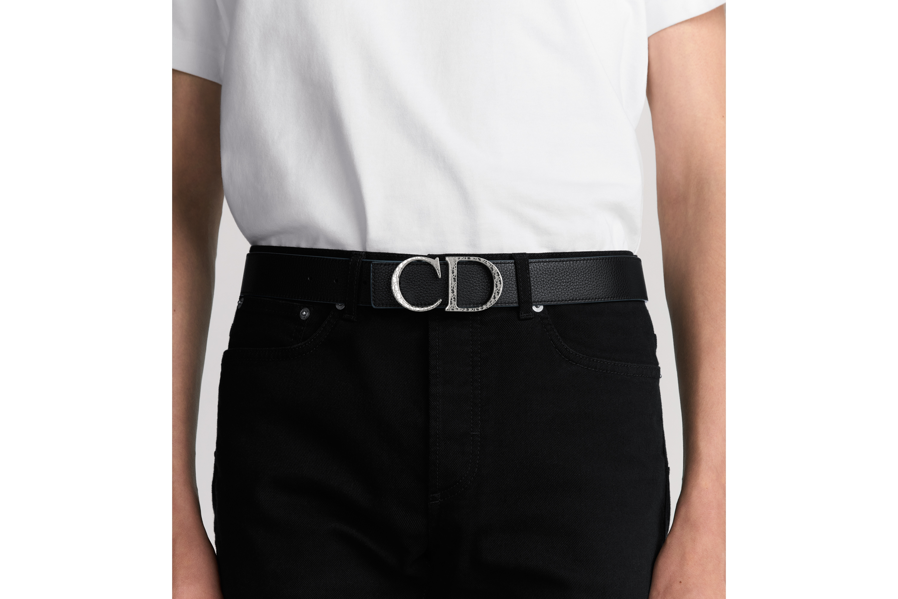 look_image_alt_prefix CD 腰带扣 35 毫米金属覆层铜合金 Dior Oblique 图案 E45