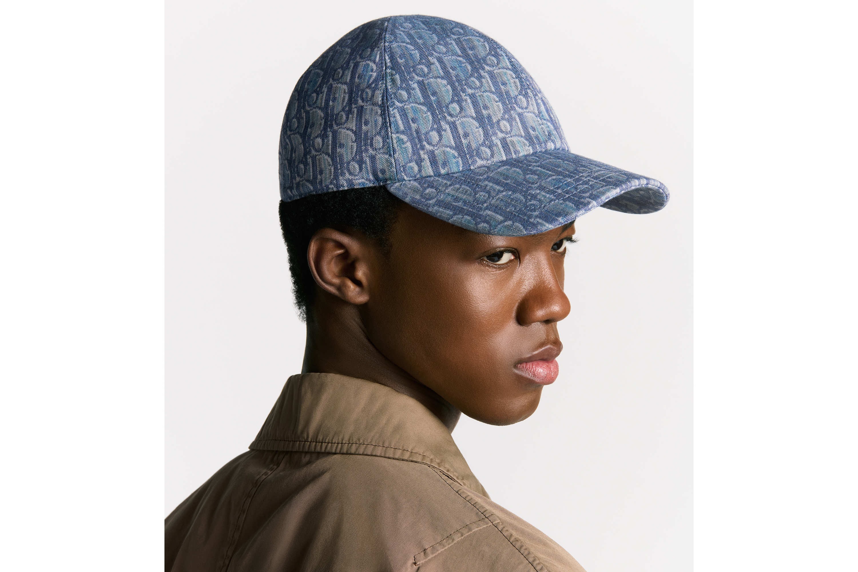 look_image_alt_prefix 棒球帽 淡蓝色棉质混纺斜纹面料 Oblique 印花 E26