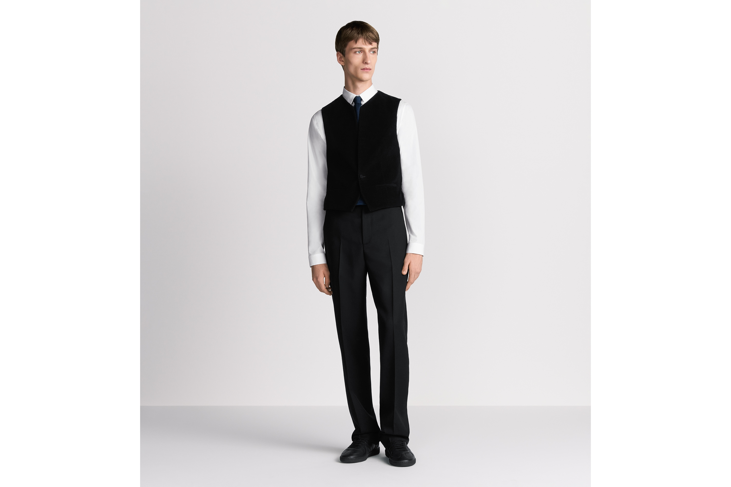 look_image_alt_prefix 长裤 黑色绵羊毛马裤呢灯芯绒细节 E08