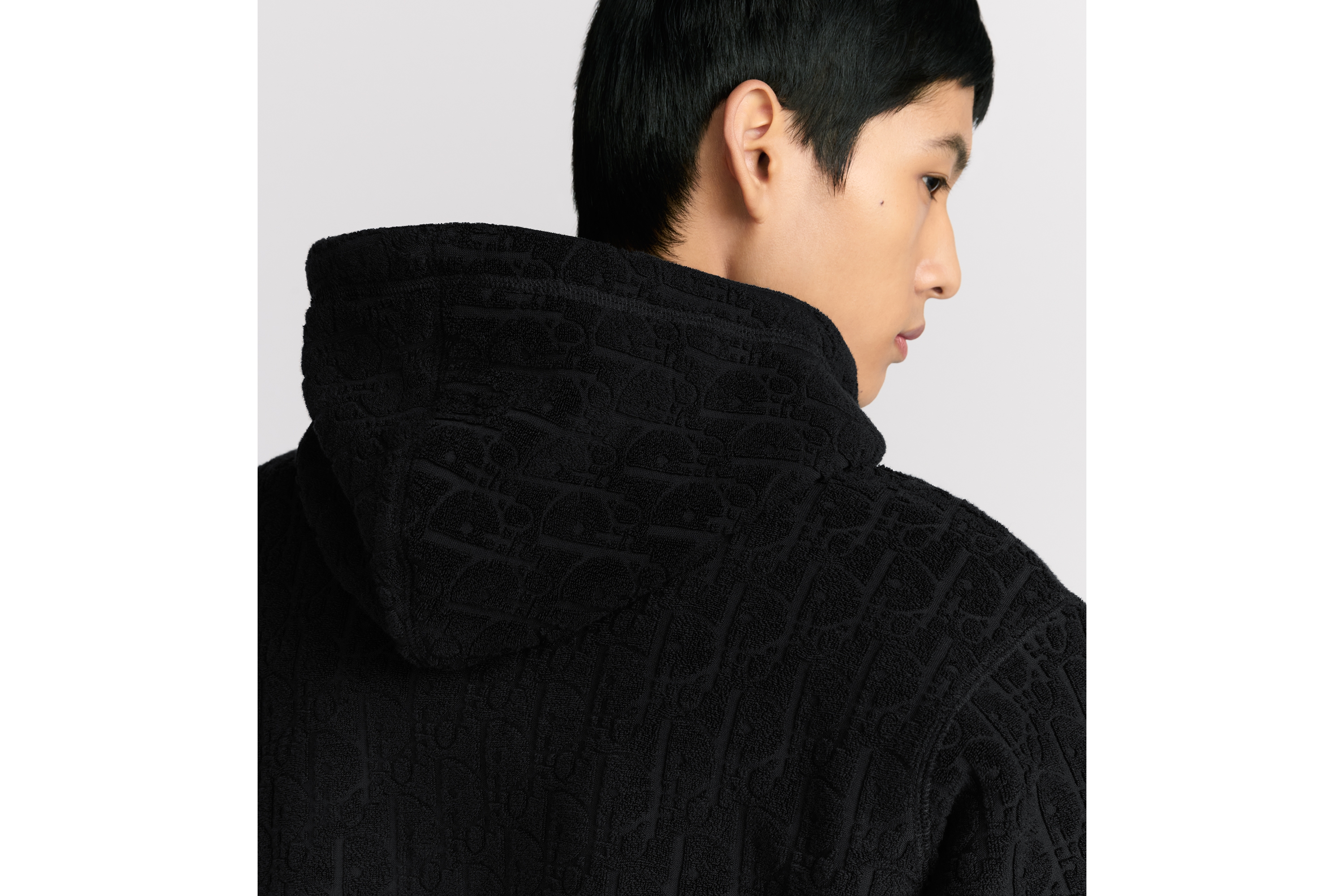 look_image_alt_prefix 宽松版型连帽运动衫 黑色棉质起绒面料 Oblique 印花 E10