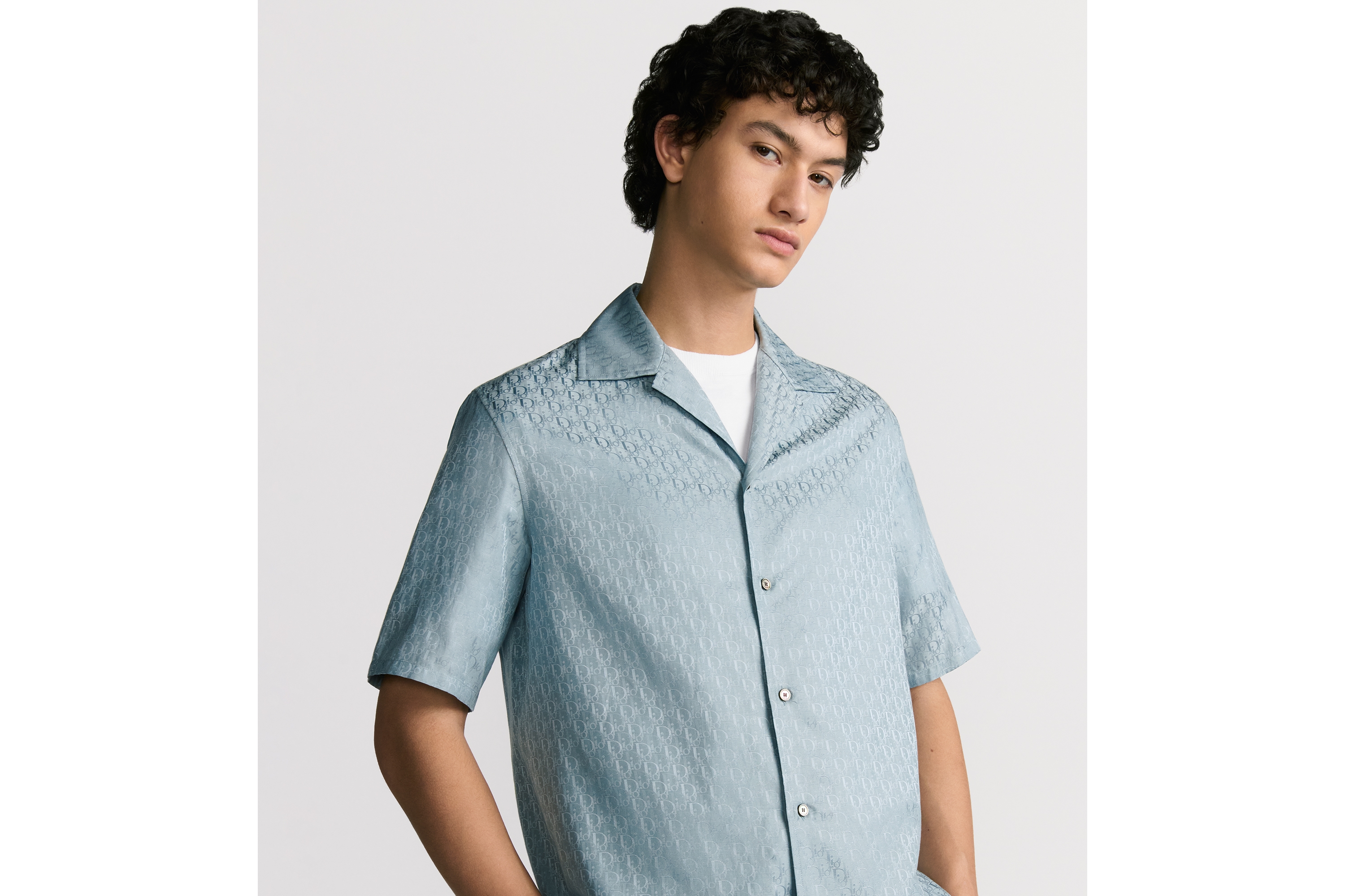 短袖衬衫 蓝色桑蚕丝和棉质混纺面料 Oblique 印花 E01