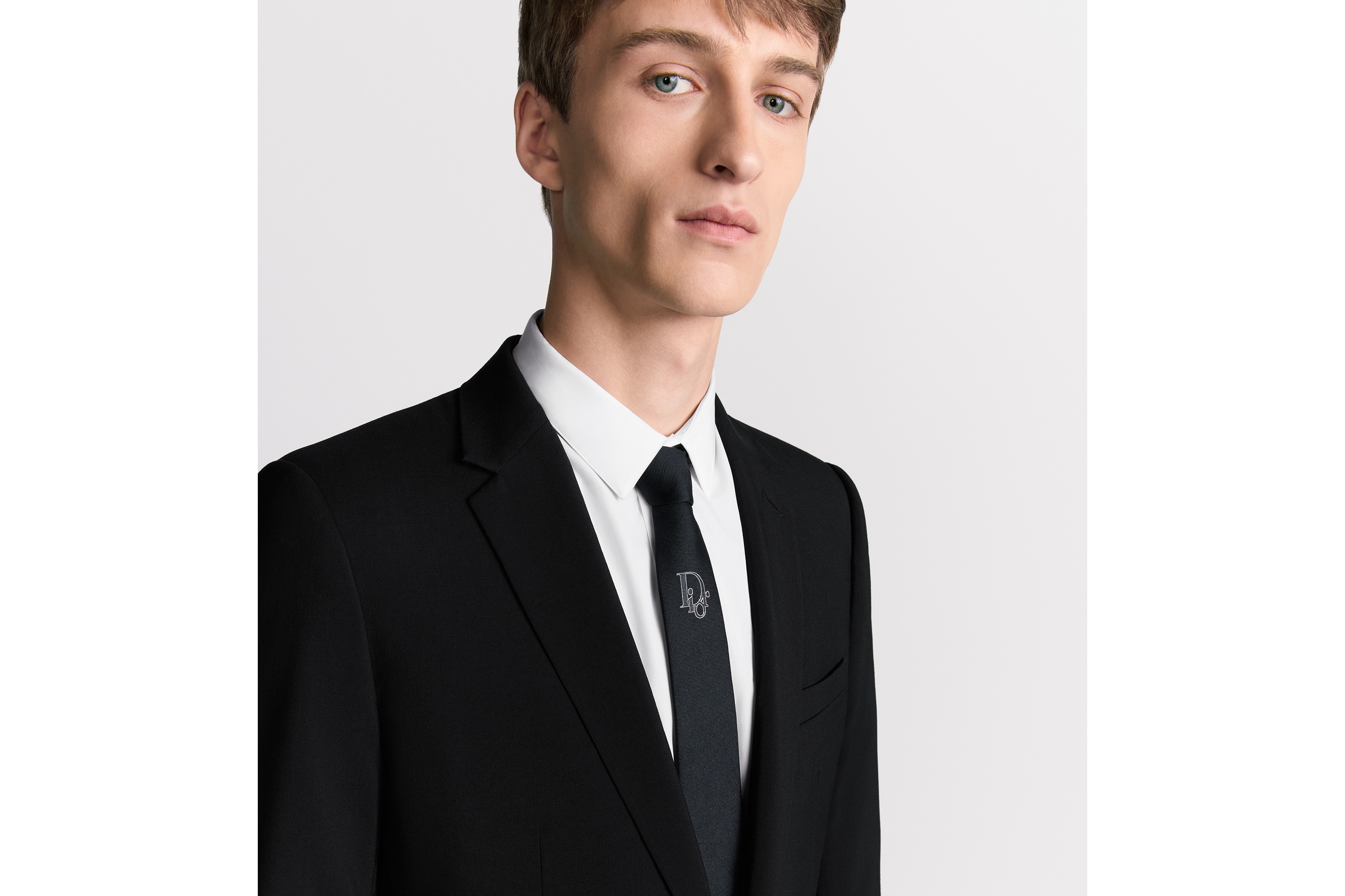 look_image_alt_prefix Dior 印花领带 黑色桑蚕丝面料中间 Oblique 印花装饰 E35