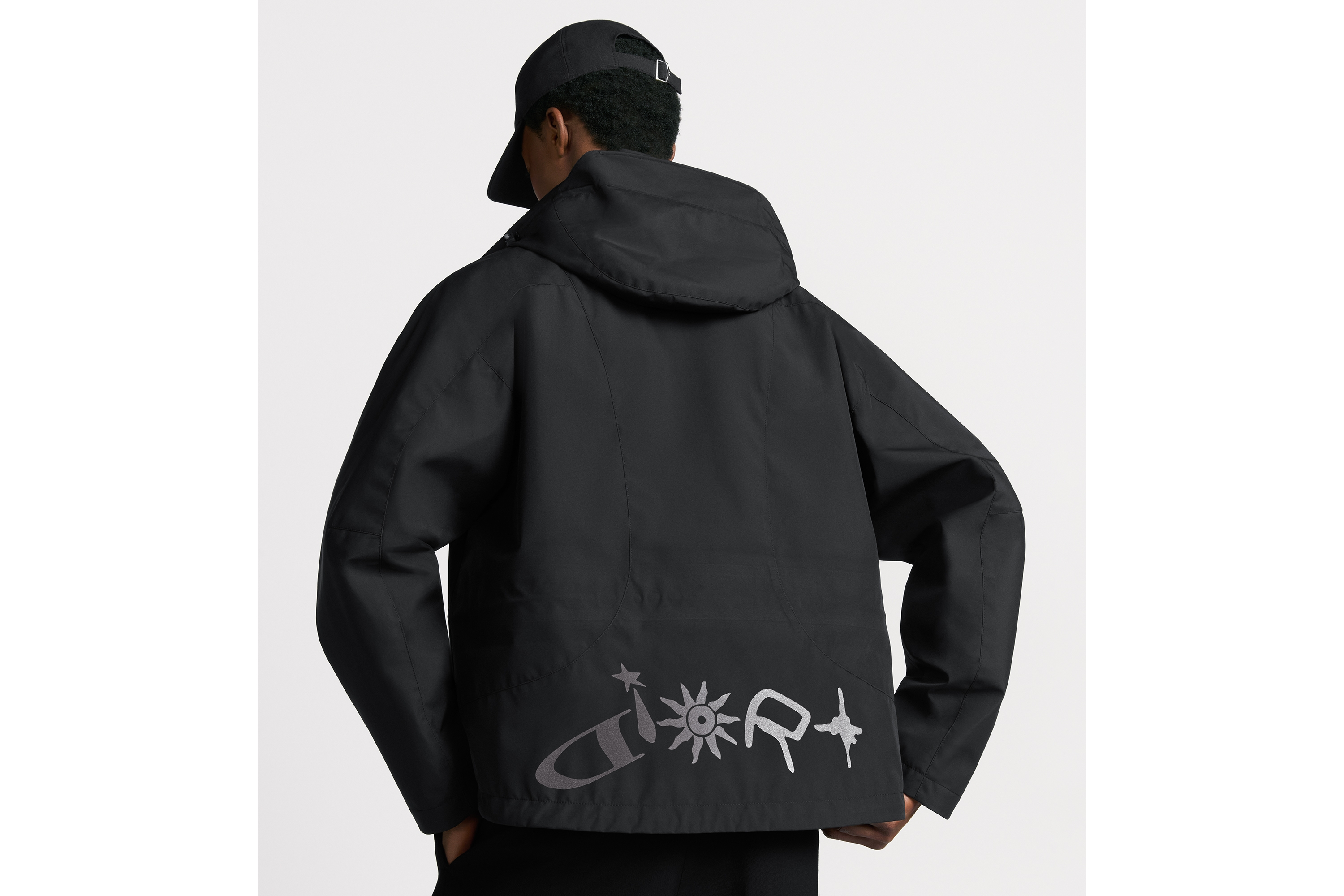 DIOR AND LEWIS HAMILTON 派克大衣 黑色科技面料 E21