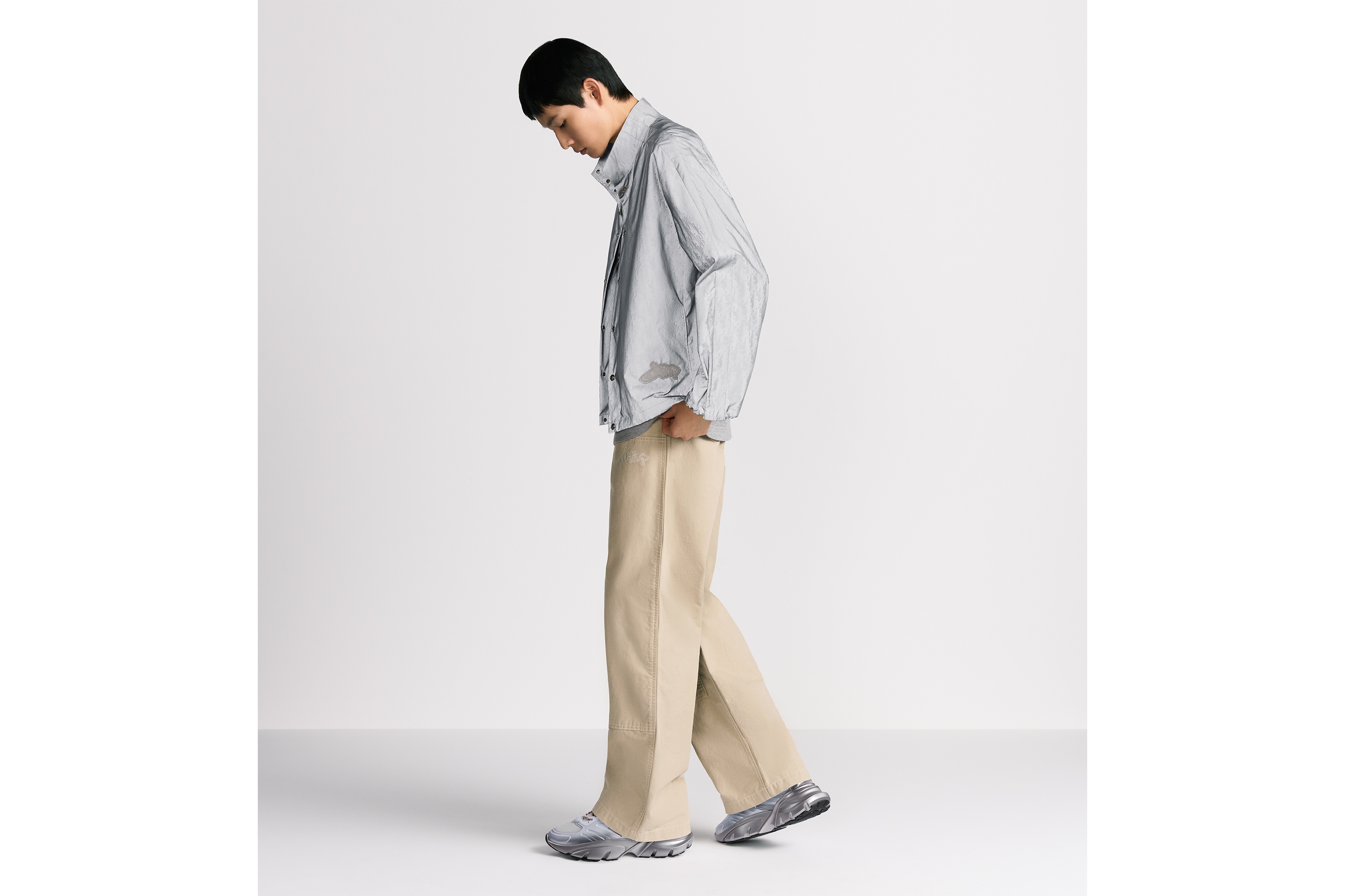 look_image_alt_prefix DIOR AND LEWIS HAMILTON 超大版型衬衫 Oblique 印花反光锦纶 E02